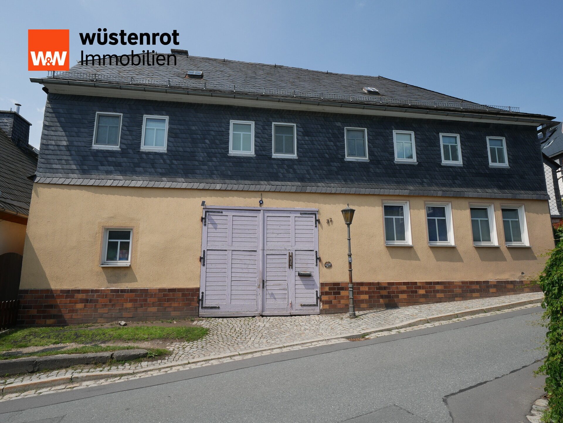 Immobilienangebot - Wurzbach - Alle - Historischer Drei-Seiten-Hof mit vier Wohneinheiten – umfassend saniert