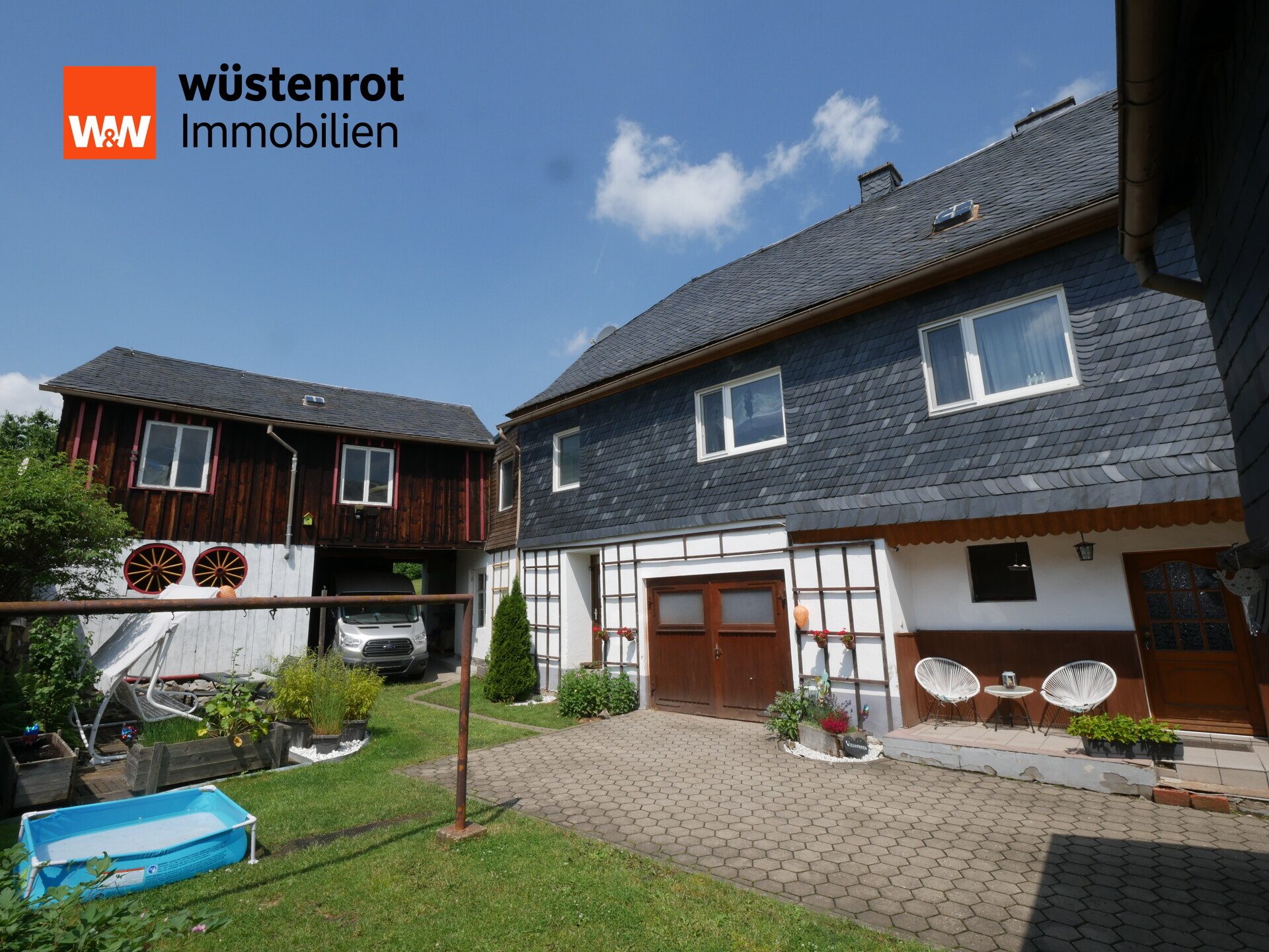 Immobilienangebot - Wurzbach - Alle - Historischer Drei-Seiten-Hof mit vier Wohneinheiten – umfassend saniert