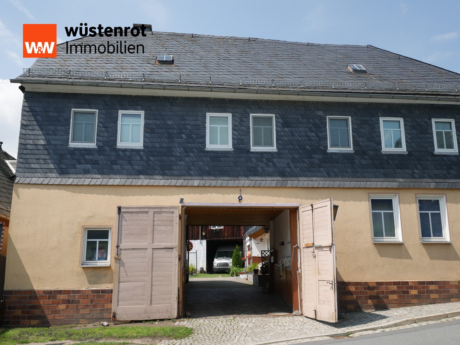 Immobilienangebot - Wurzbach - Alle - Historischer Drei-Seiten-Hof mit vier Wohneinheiten – umfassend saniert