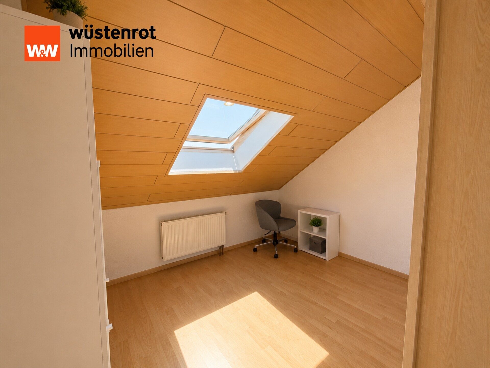 Immobilienangebot - Hamm / Wiescherhöfen - Alle - Großzügiges Einfamilienhaus mit Einliegerwohnung und vielseitigen Nutzungsmöglichkeiten