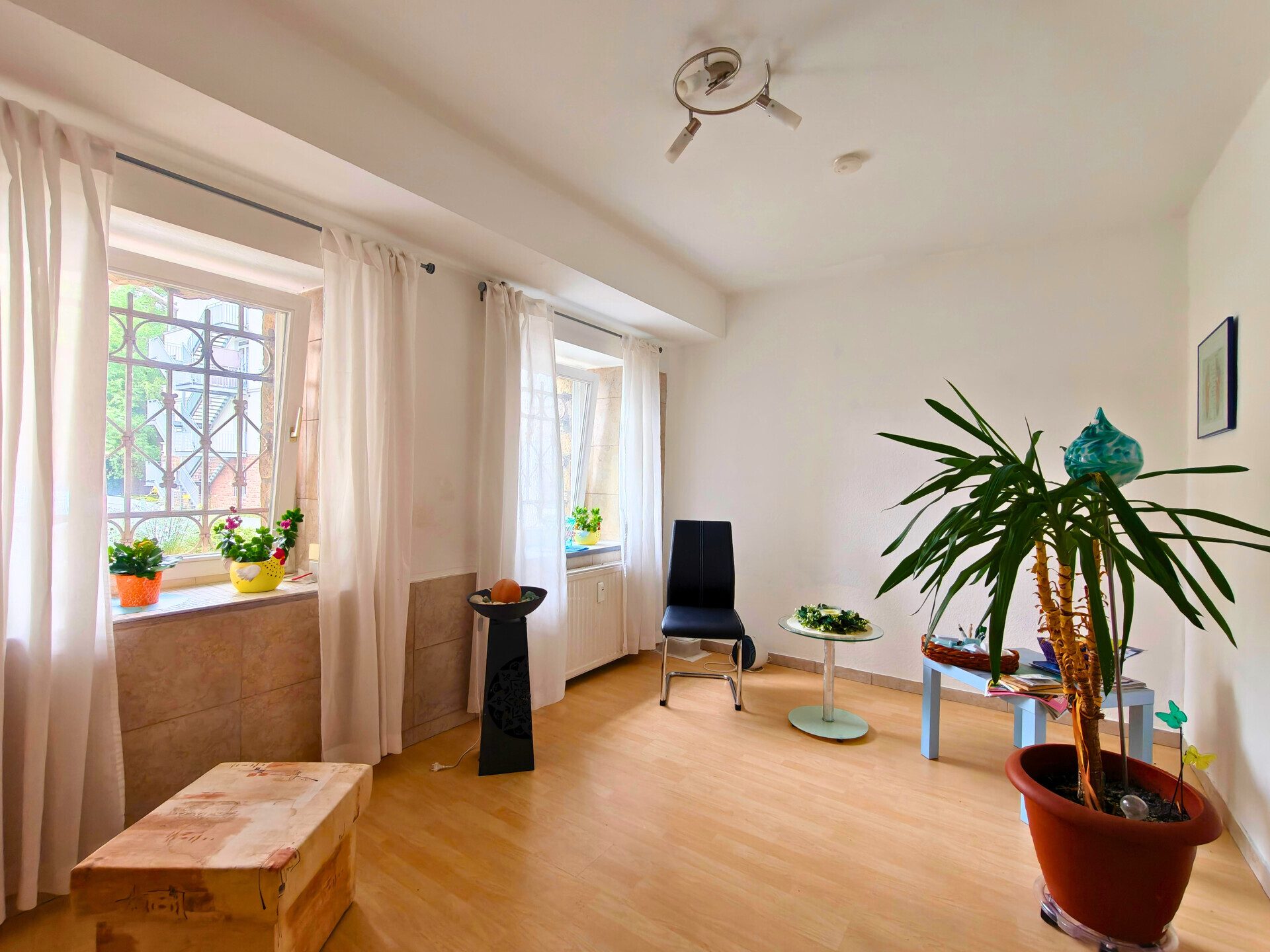 Immobilienangebot - Lemgo - Alle - Attraktive Gewerbeeinheit in Lemgo – barrierefrei mit drei Räumen
