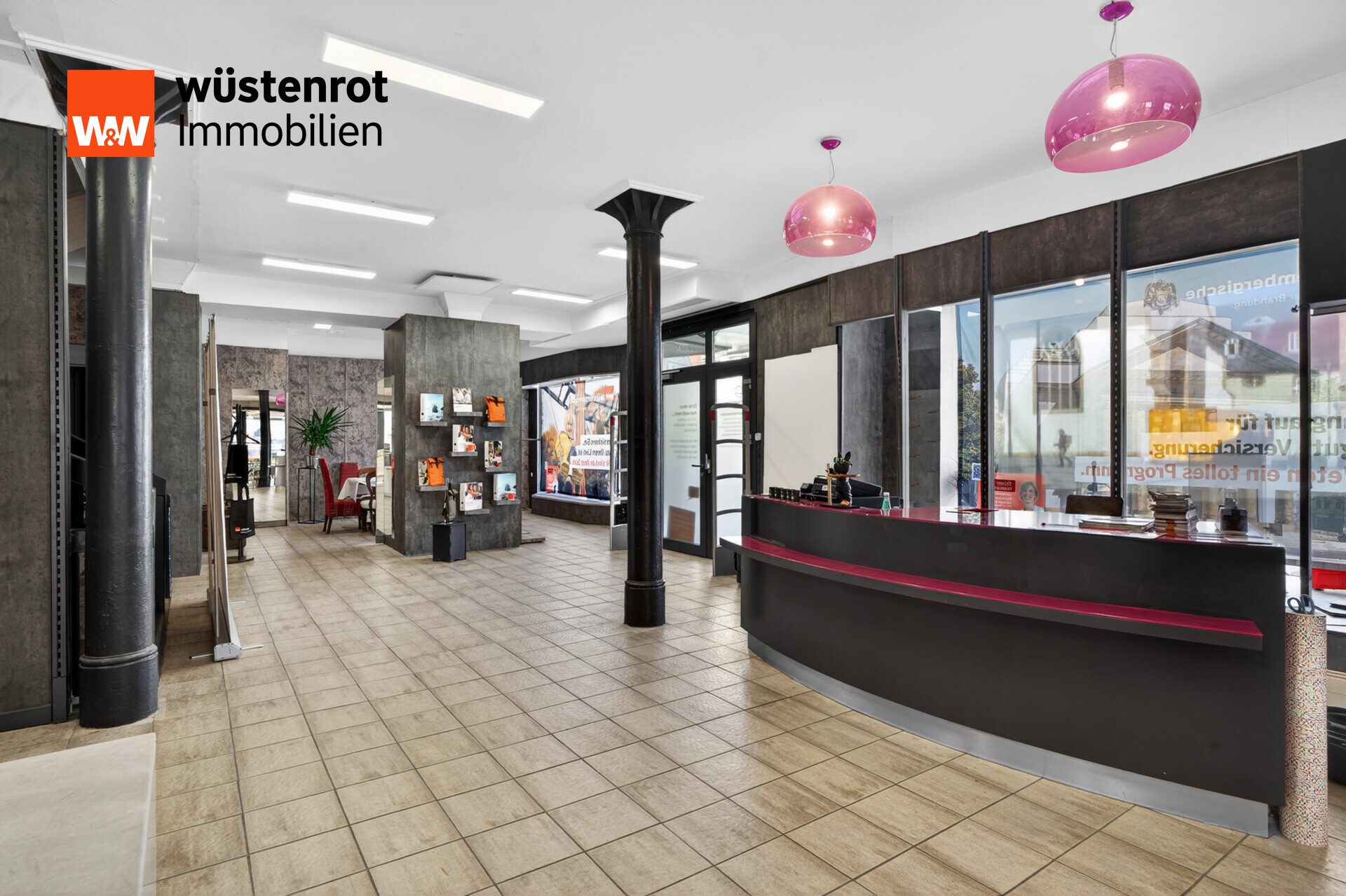 Immobilienangebot - Detmold - Alle - Seltene Gelegenheit: Großflächiges Innenstadtobjekt in Premiumlage der Detmolder Fußgängerzone