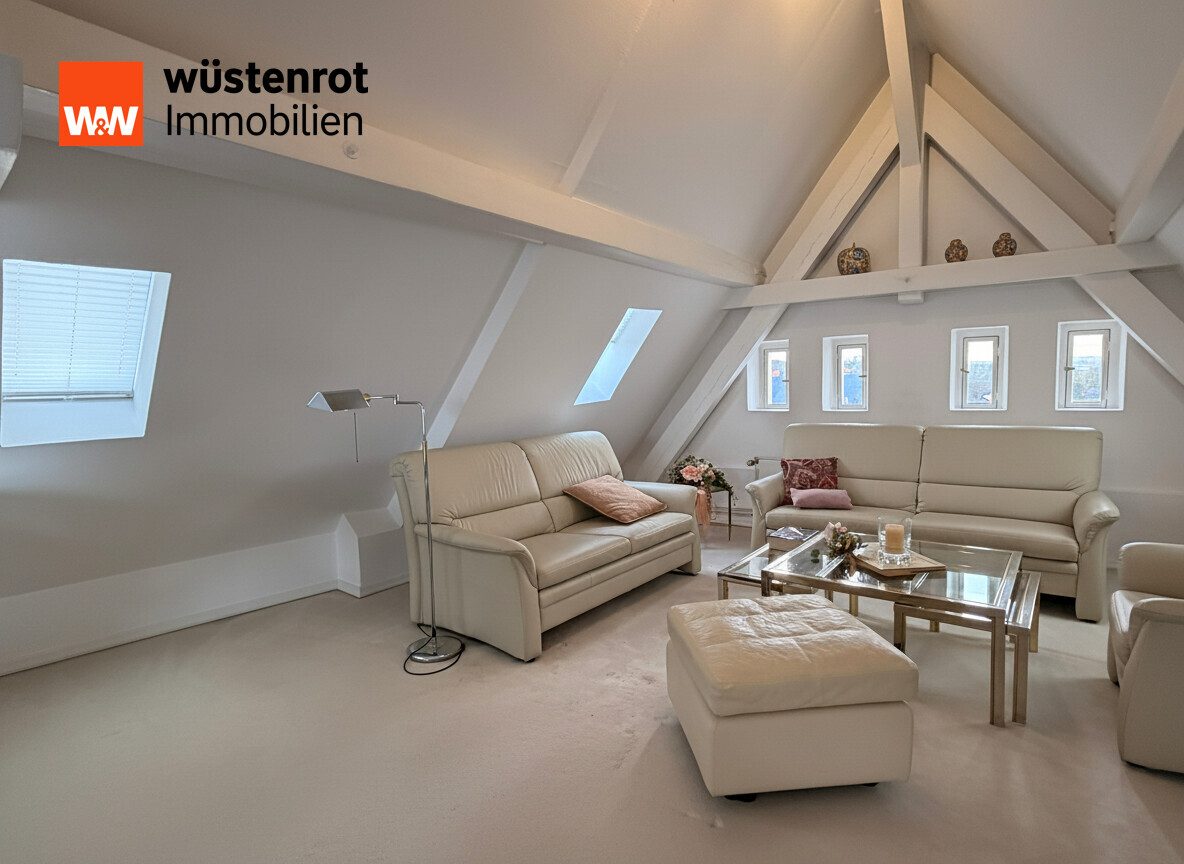 Immobilienangebot - Detmold - Alle - Seltene Gelegenheit: Großflächiges Innenstadtobjekt in Premiumlage der Detmolder Fußgängerzone