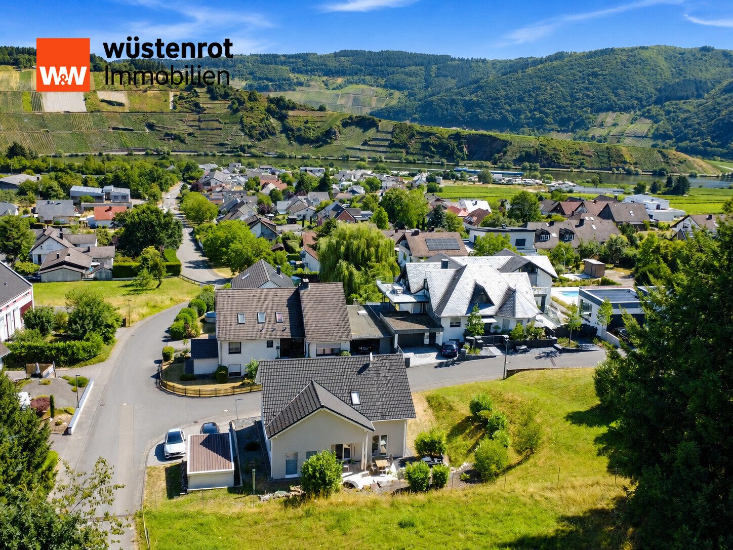 Immobilienangebot - Mehring - Alle - Hochwertiges, modernisiertes Einfamilienhaus aus 2010 in ruhiger Ortsrandlage von Mehring zur Miete