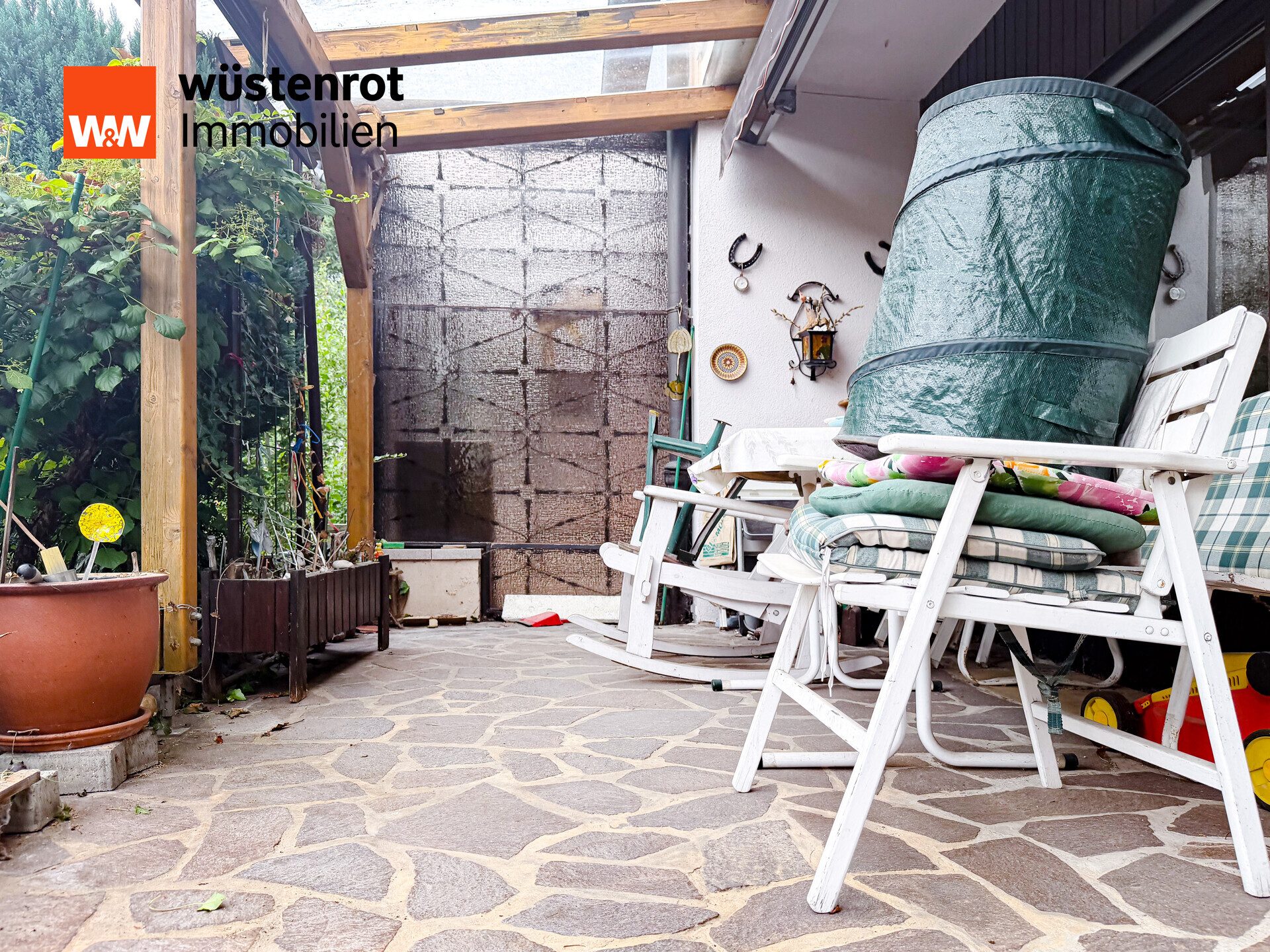 Immobilienangebot - Ingolstadt - Alle - Familienfreundliches Reihenmittelhaus mit Garten