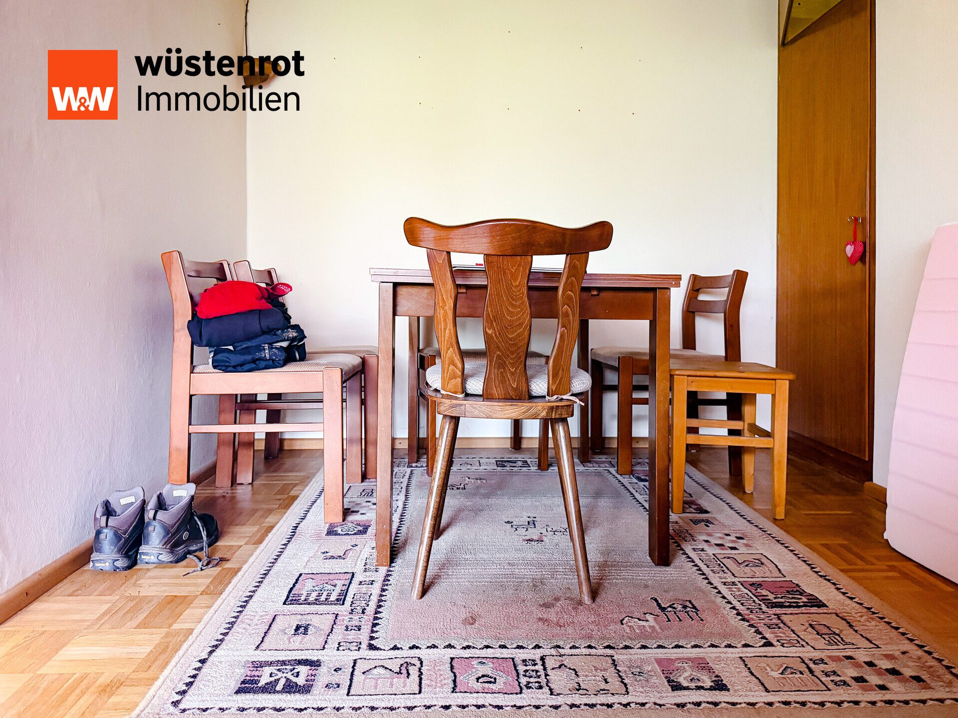 Immobilienangebot - Ingolstadt - Alle - Familienfreundliches Reihenmittelhaus mit Garten
