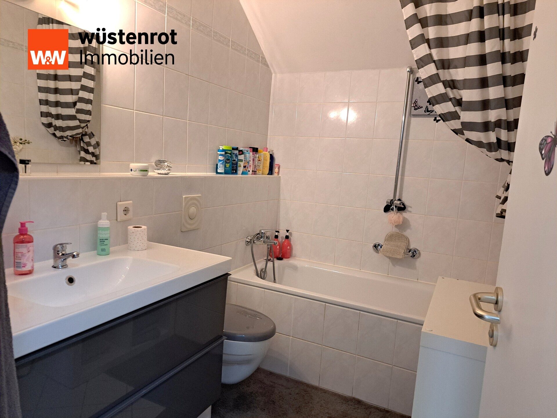 Immobilienangebot - Freising - Alle - Großzügige 3-Zi.-Whg. mit 2 TG-Stellplätzen
