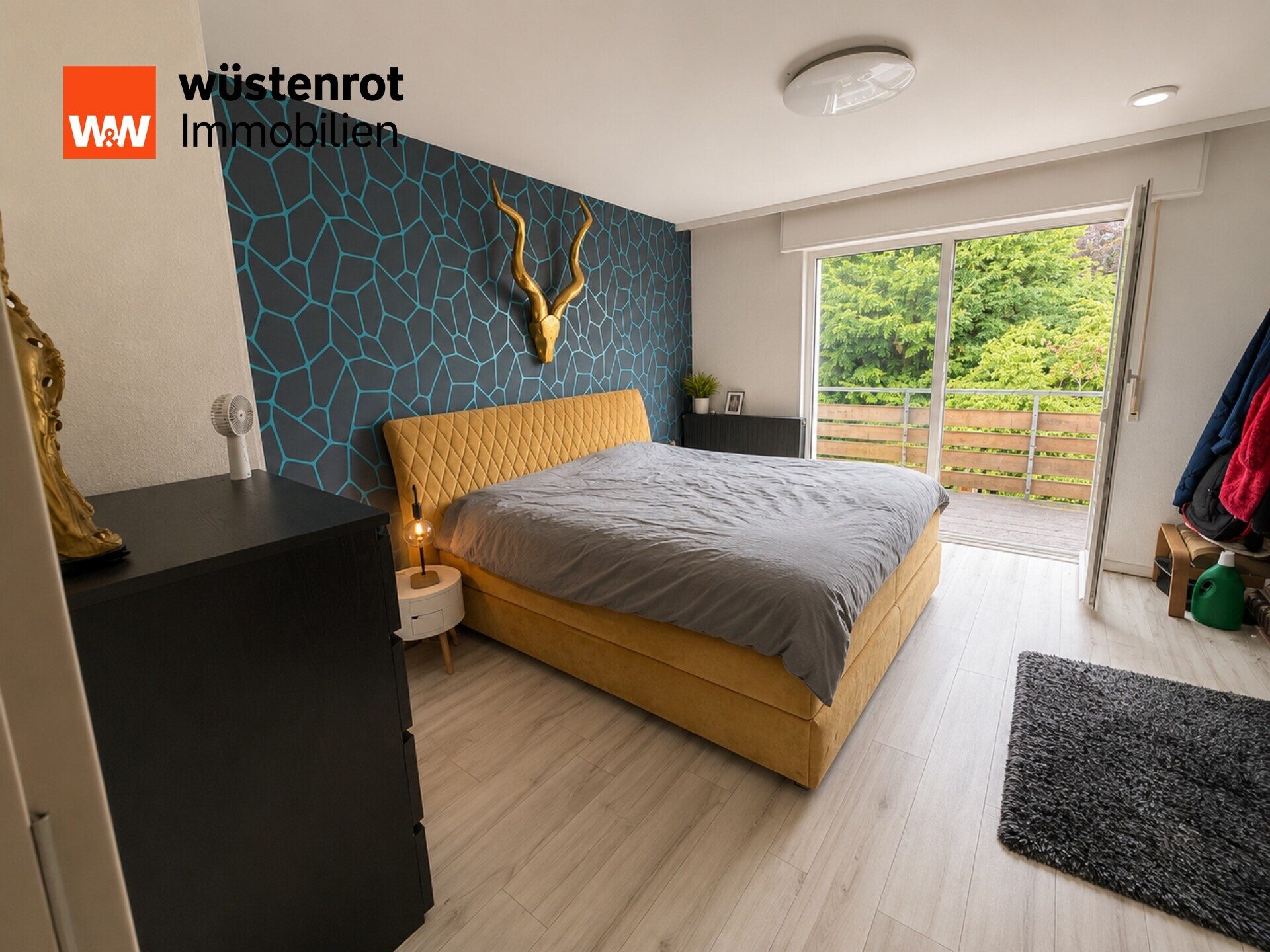 Immobilienangebot - Werl - Alle - Großzügiges Doppelhaus mit 232m² Wohnfläche auf 2662m² Grundstück in Teil-saniertem Zustand