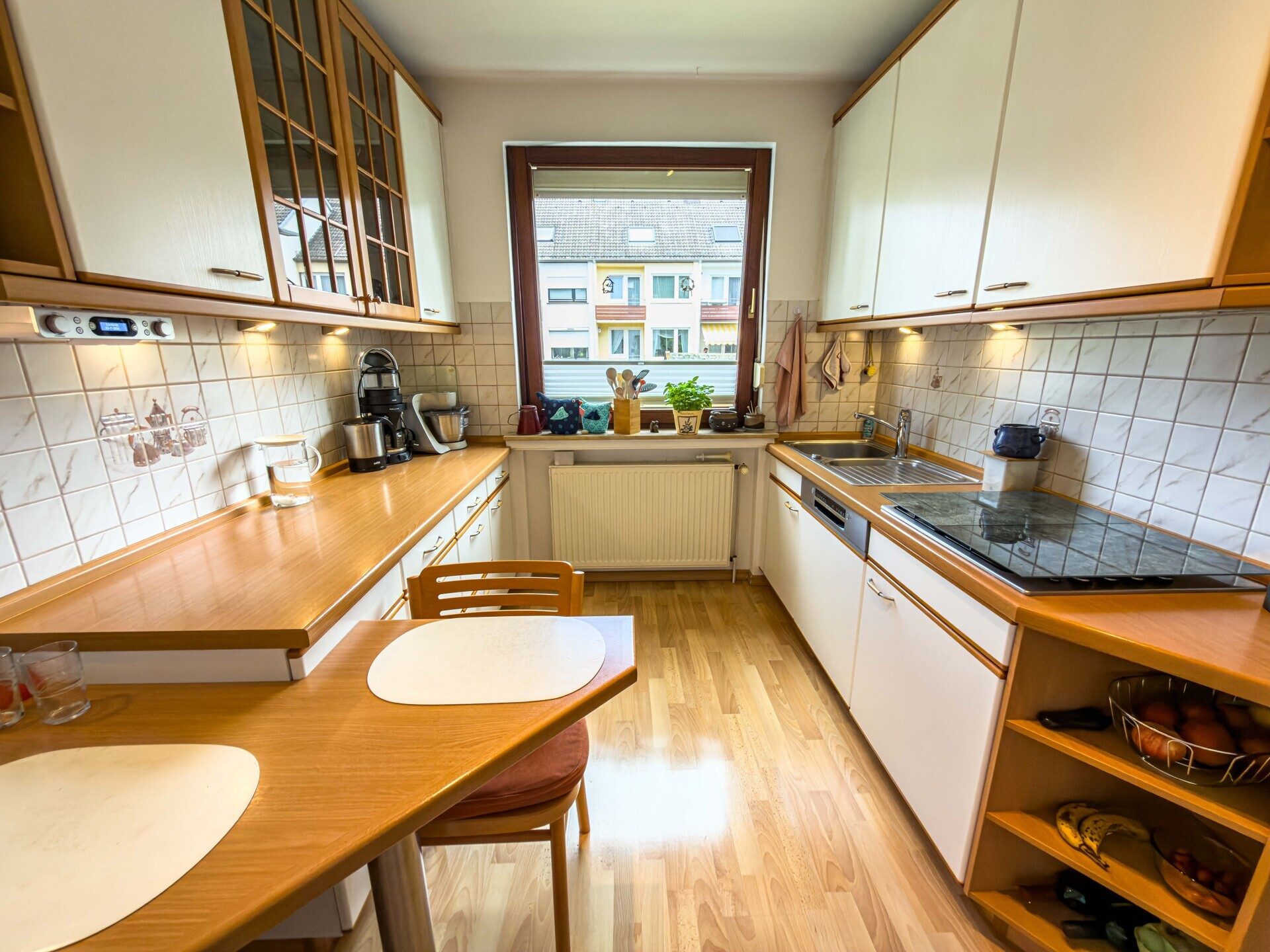 Immobilienangebot - Bremen - Alle - Familienfreundliches Reihenendhaus mit 4 Zimmern, Garten, Hobbyraum und Sonnenterrasse