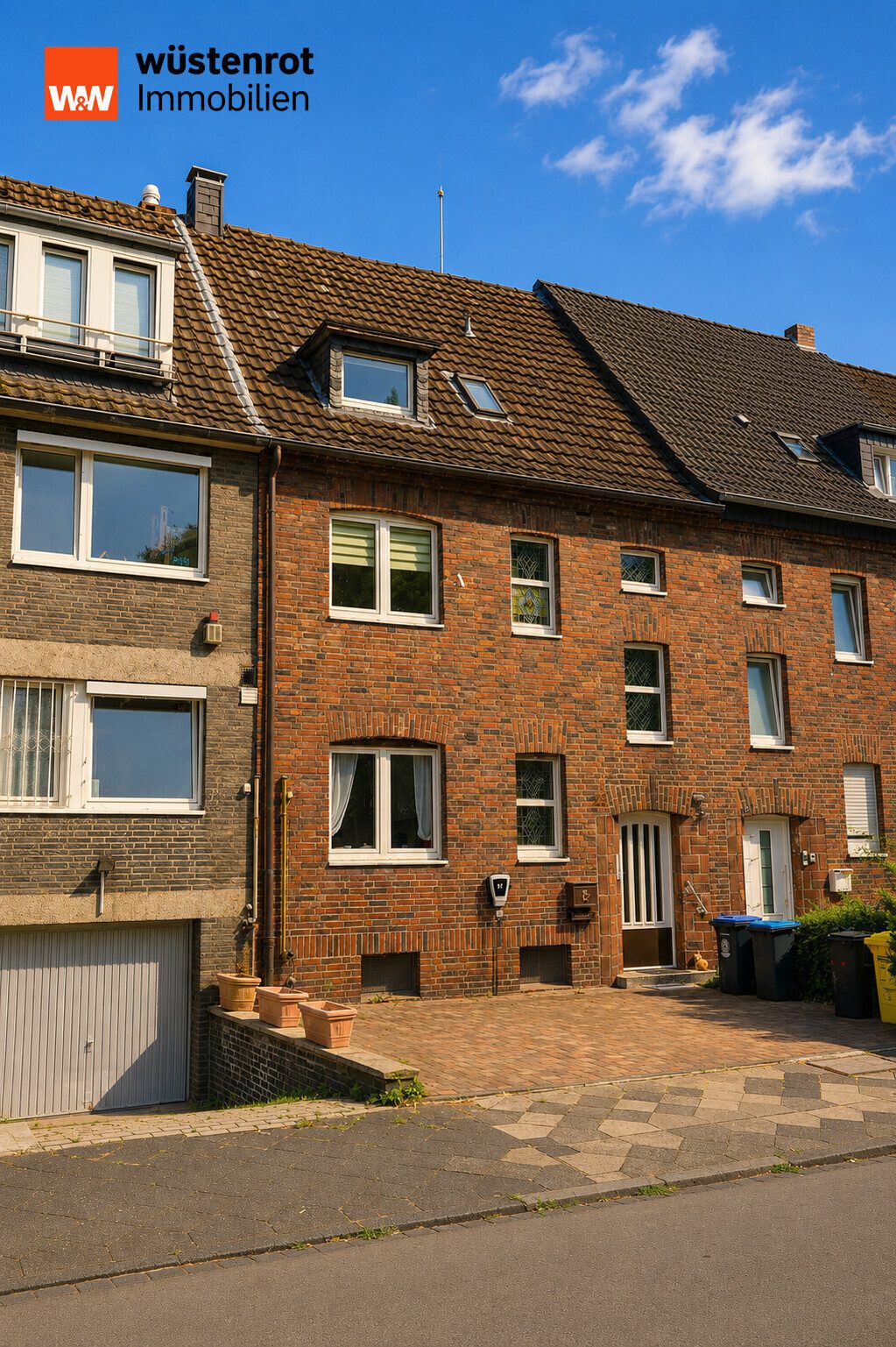 Immobilienangebot - Düsseldorf - Alle - Charmantes Ein- bis Zweifamilienhaus in Düsseldorf-Unterrath – Solides Zuhause mit viel Potenzial