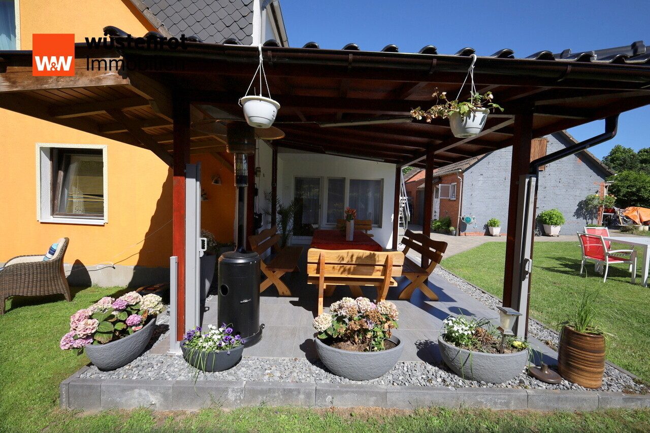 Immobilienangebot - Wildeshausen - Alle - Ansprechendes EFH (ZFH möglich) auf großem Grundstück in Wildeshausen zu verkaufen