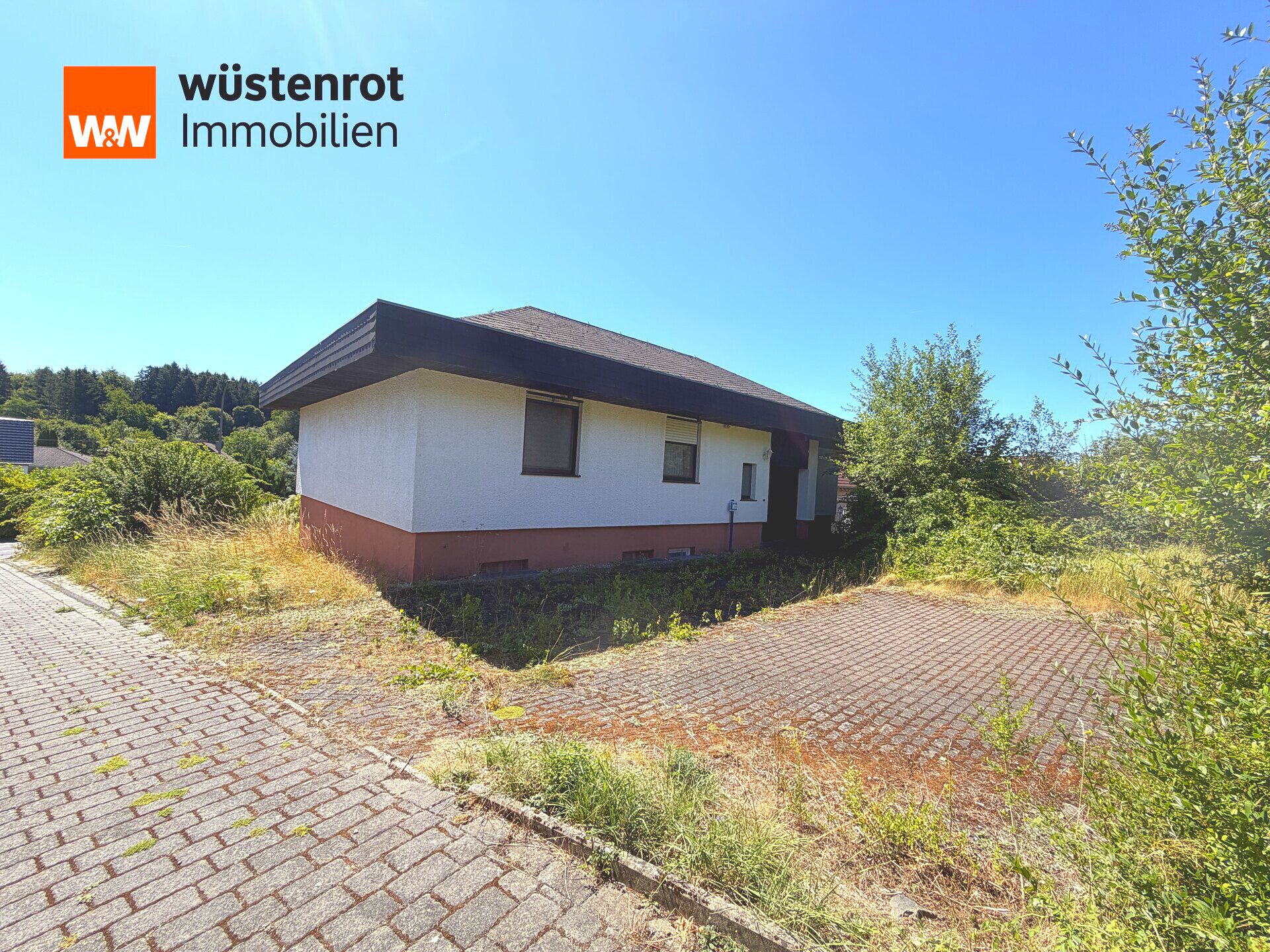 Immobilienangebot - Üdersdorf - Alle - Ruhiges Einfamilienhaus mit großem Grundstück und Kamin in Üdersdorf bei Daun