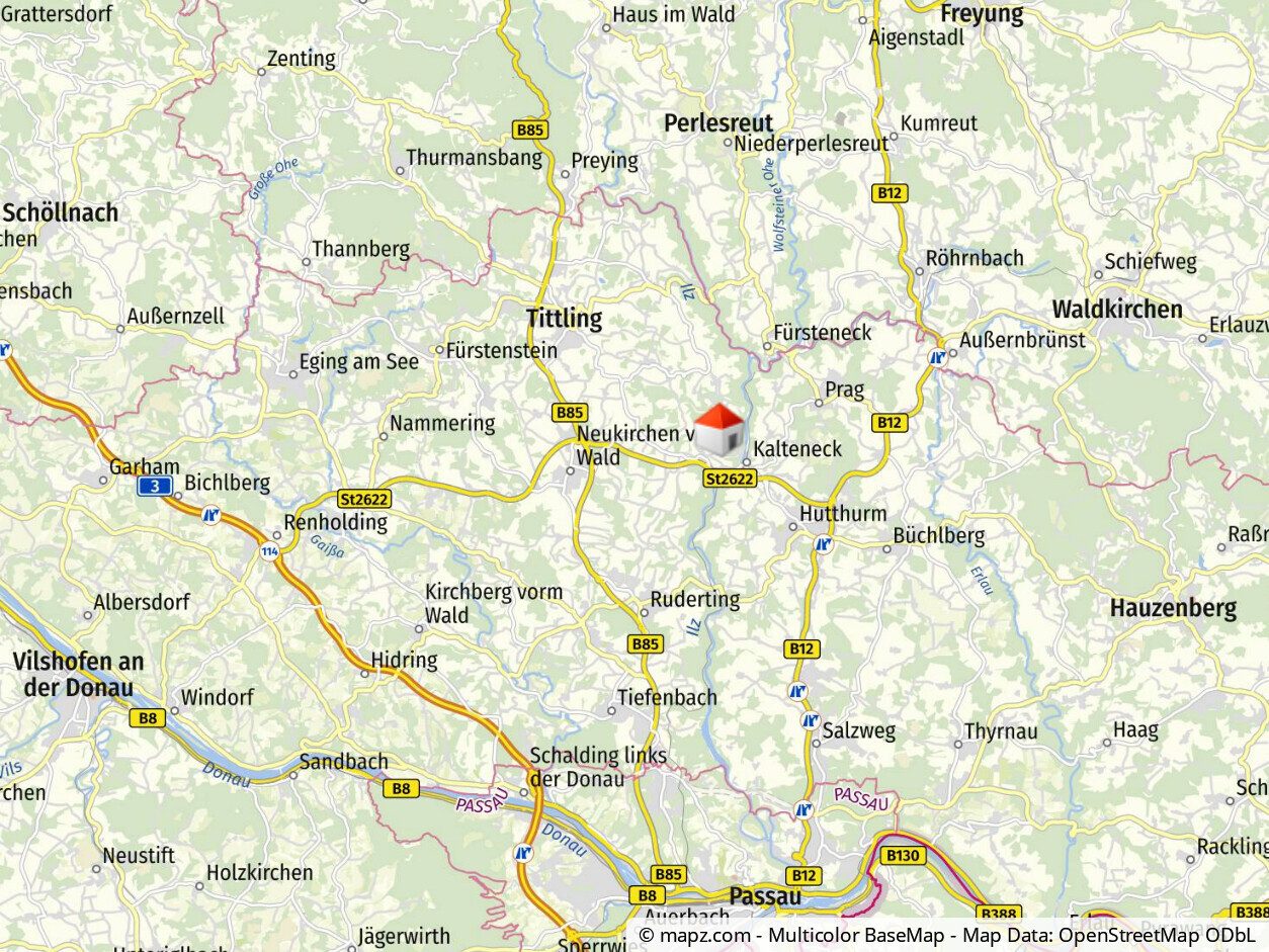 Immobilienangebot - Neukirchen vorm Wald - Alle - Einzigartiger Gutshof mit Villa, Chalets, Reithalle, Hotel, Stallungen auf ca. 25 ha. in Alleinlage