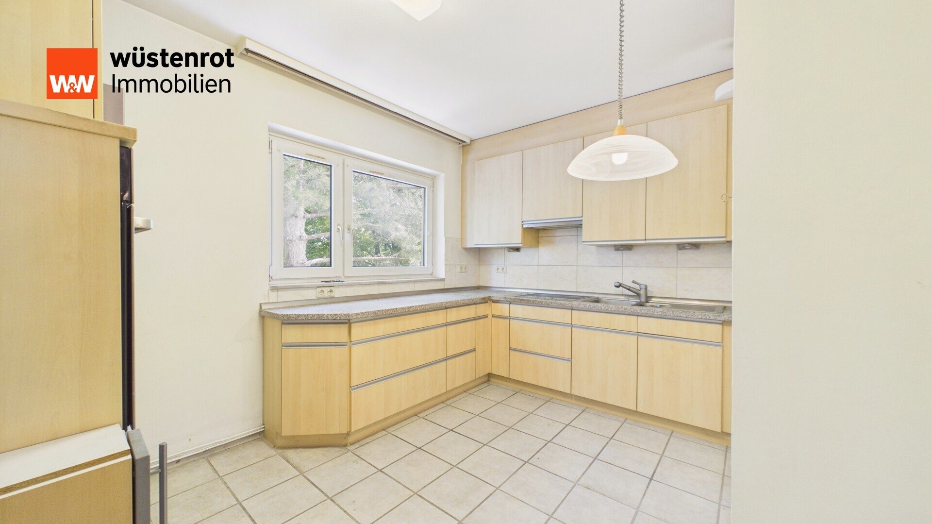 Immobilienangebot - Hamburg - Alle - 4-Zi.-Wohnung nähe Elbe-Einkaufszentrum