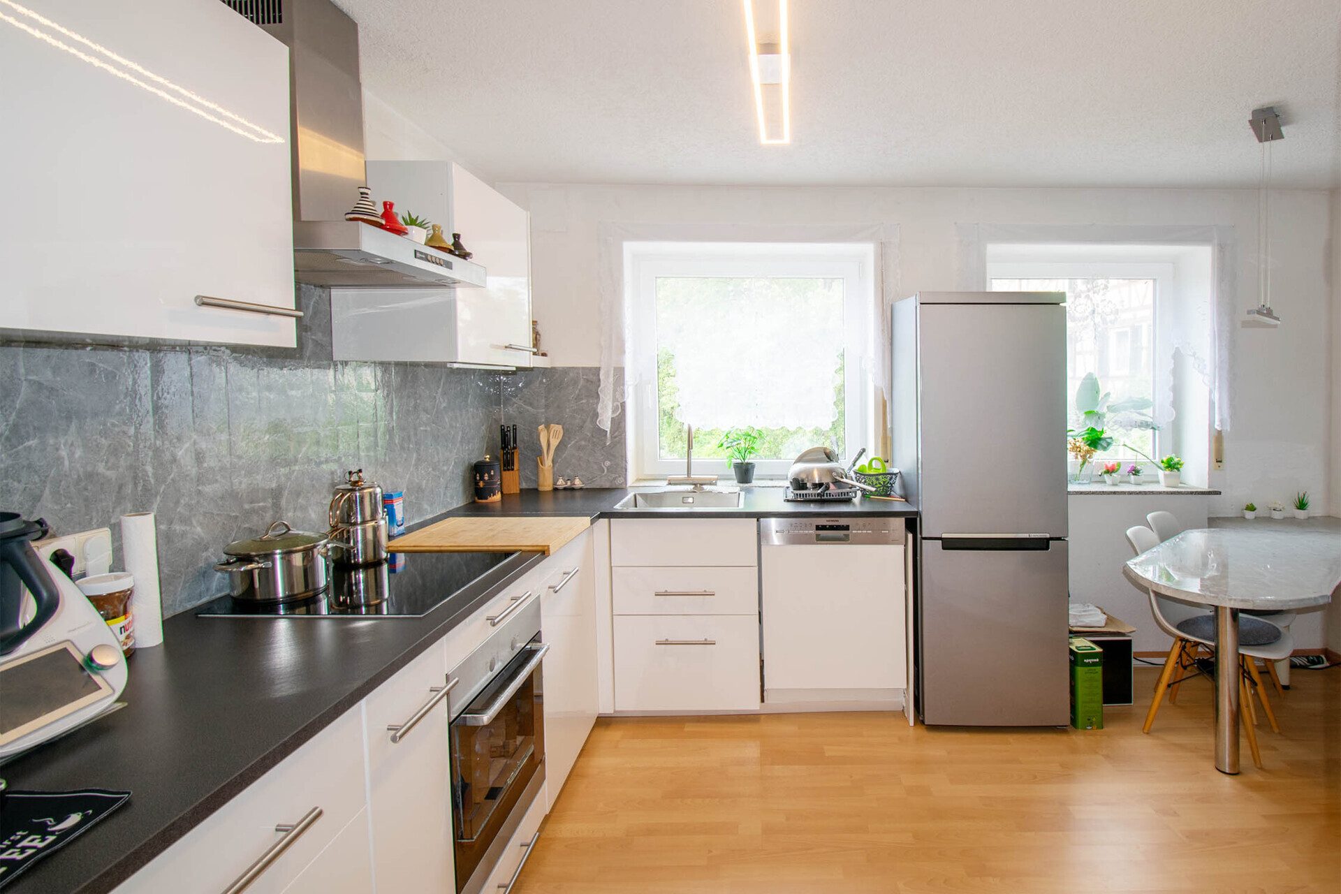 Immobilienangebot - Knittlingen - Alle - Starke Kapitalanlage mit 5 Wohneinheiten im Herzen von Knittlingen