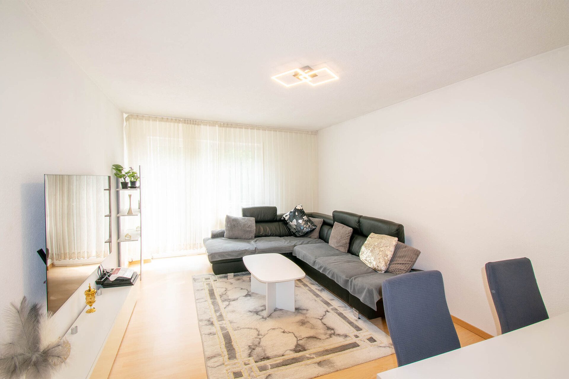 Immobilienangebot - Knittlingen - Alle - Starke Kapitalanlage mit 5 Wohneinheiten im Herzen von Knittlingen