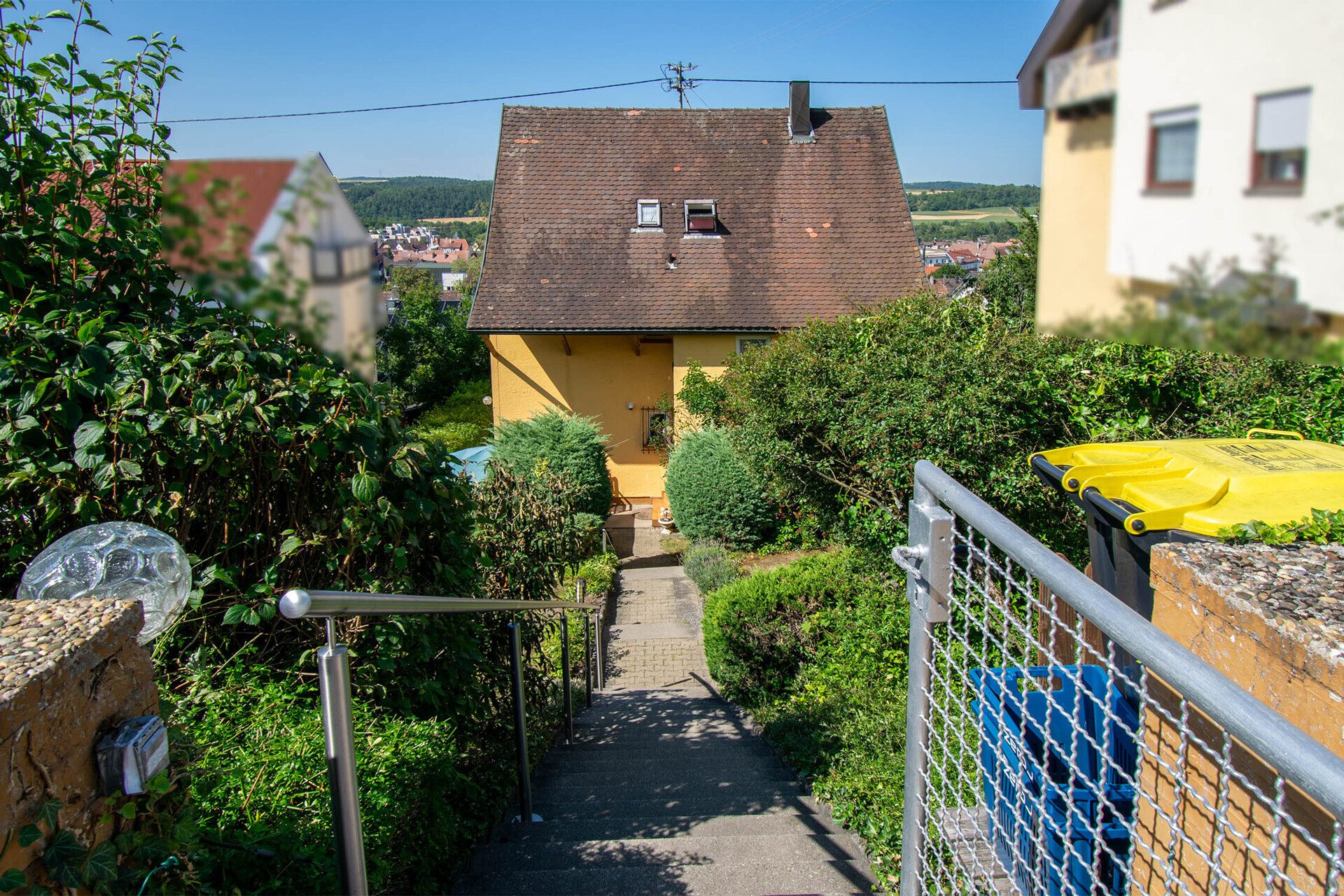 Immobilienangebot - Vaihingen an der Enz - Alle - Haus mit Potenzial in gefragter Halbhöhenlage von Vaihingen/Enz