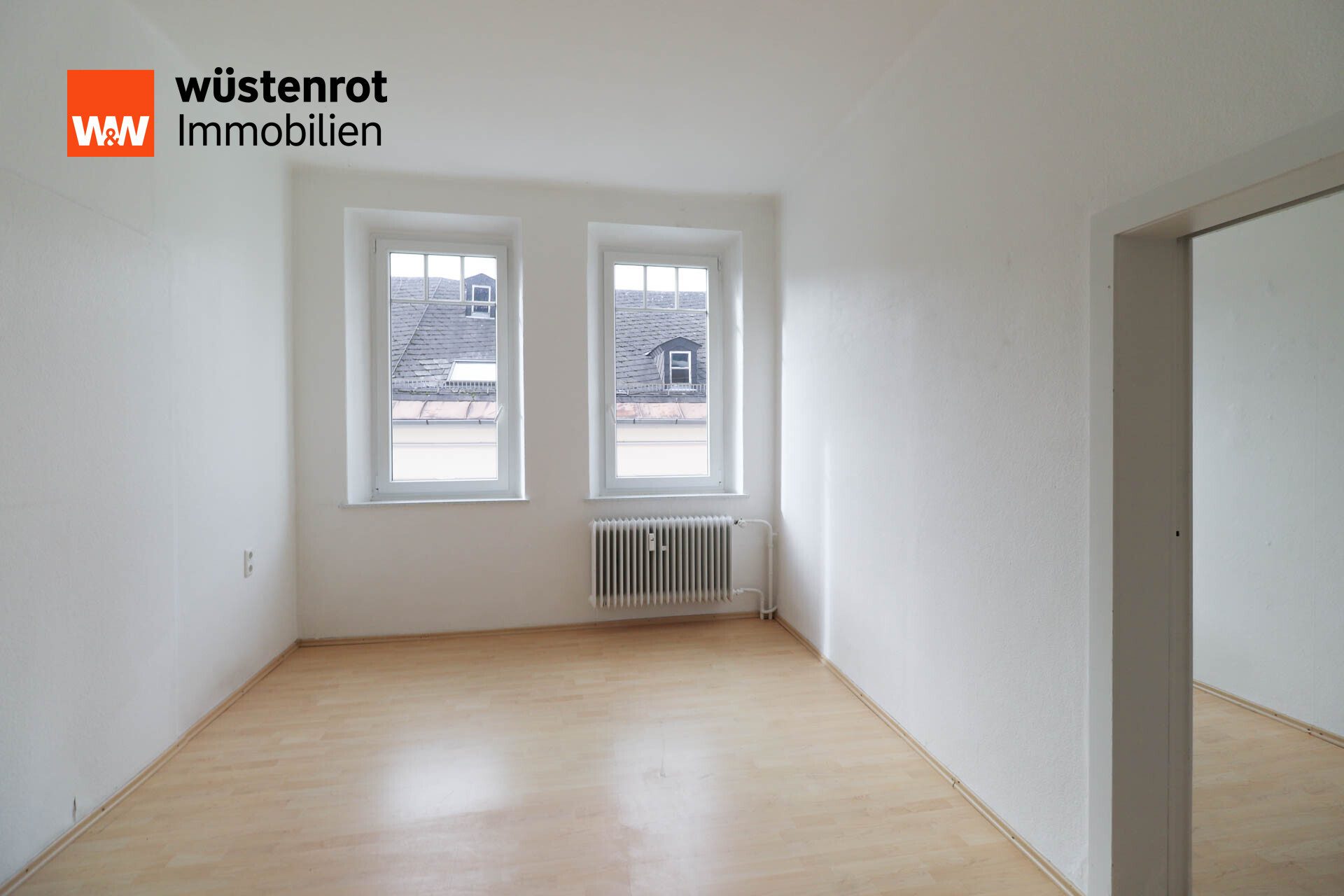 Immobilienangebot - Selb - Alle - Großzügig Wohnen in einer Stadtvilla im City Center von Selb.