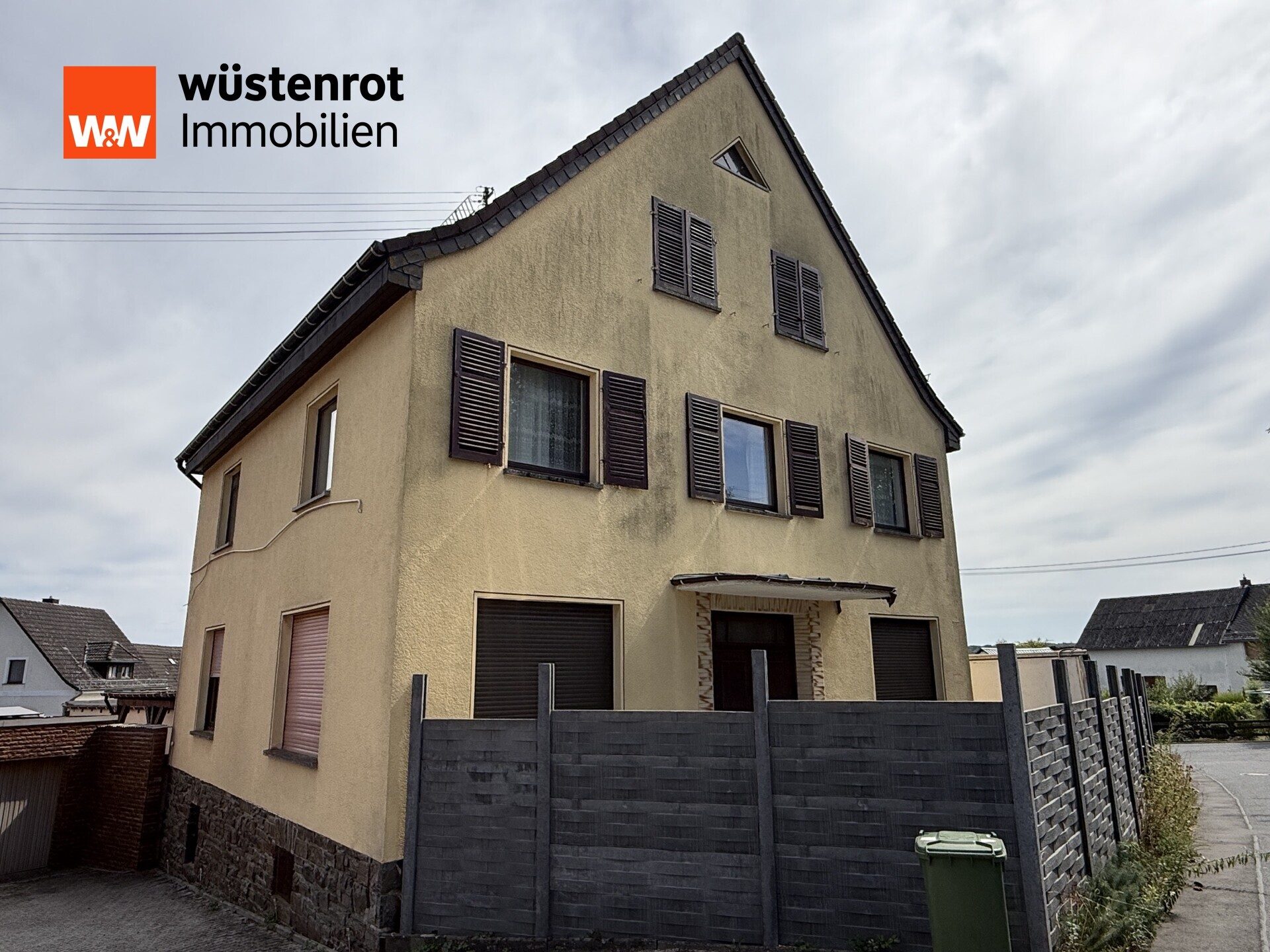 Immobilienangebot - Meinborn - Alle - Haus-in-Haus / Eigentumswohnung mit Hauscharakter sucht Eigentümer mit handwerklichem Geschick!