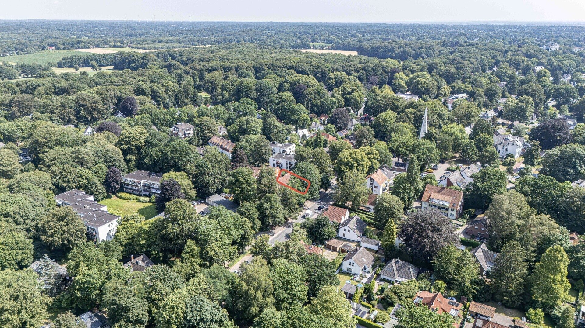 Immobilienangebot - Bremen - Alle - Großzügige Eigentumswohnung im Hausstil mit Terrasse, Garten & Garage