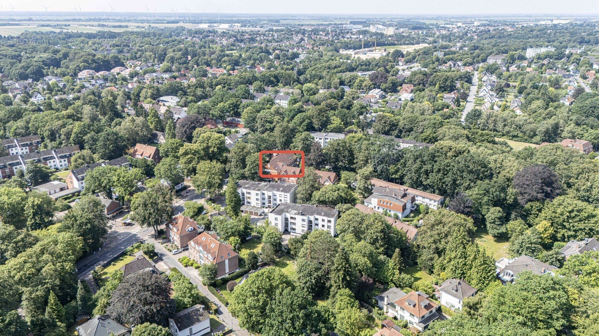 Immobilienangebot - Bremen - Alle - Großzügige Eigentumswohnung im Hausstil mit Terrasse, Garten & Garage