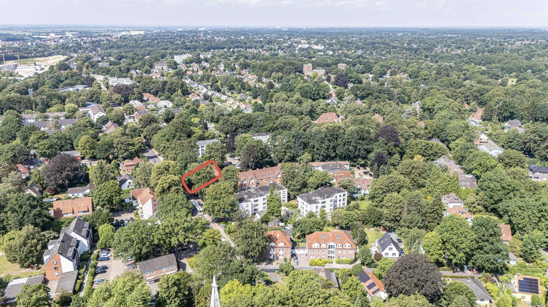 Immobilienangebot - Bremen - Alle - Großzügige Eigentumswohnung im Hausstil mit Terrasse, Garten & Garage