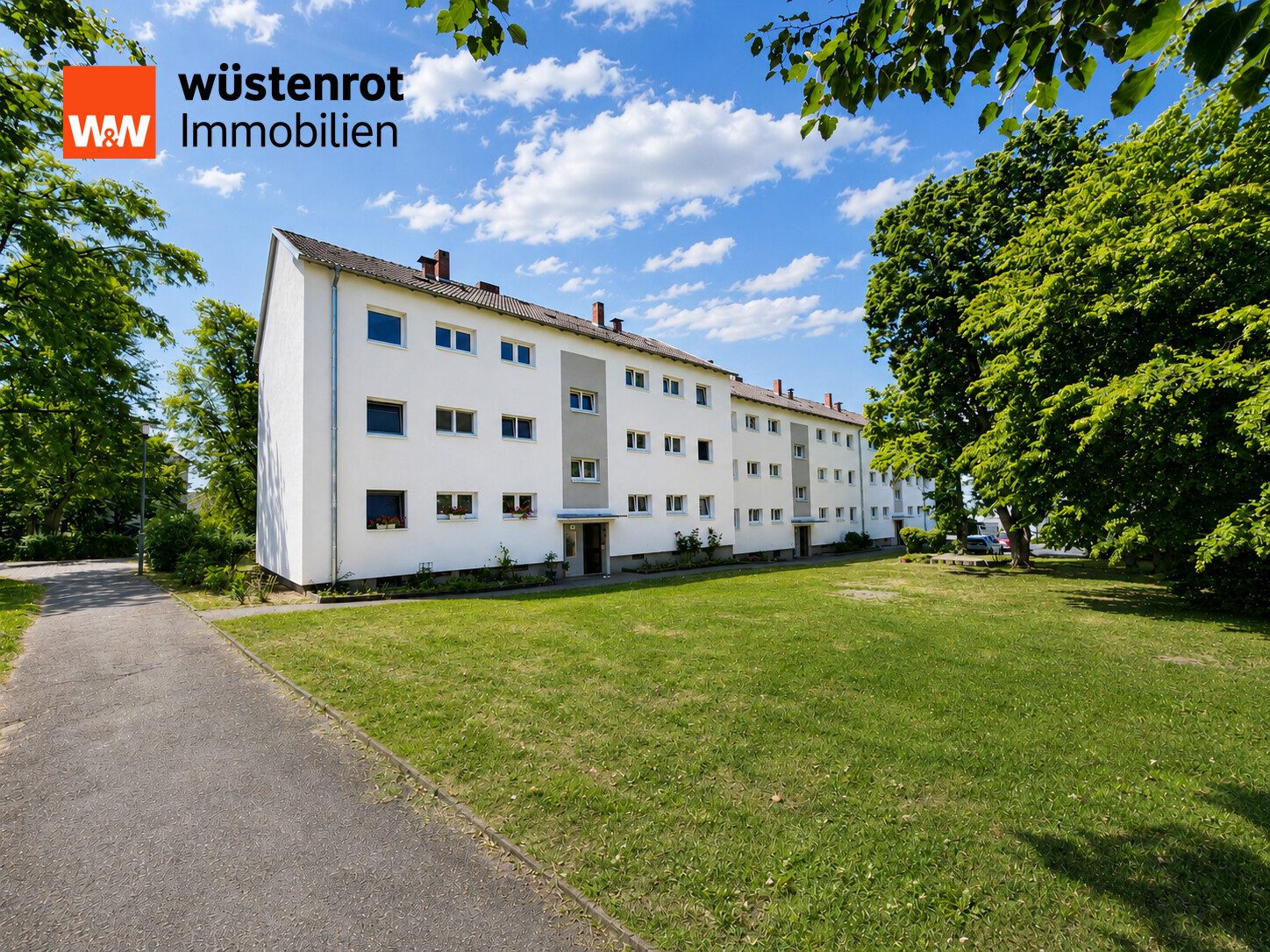 Immobilienangebot - Fulda - Alle - Die Zukunftswohnung in Fulda! 4-ZKB, Hochparterre, modernisiert, vermietet und mit Süd-West-Loggia!