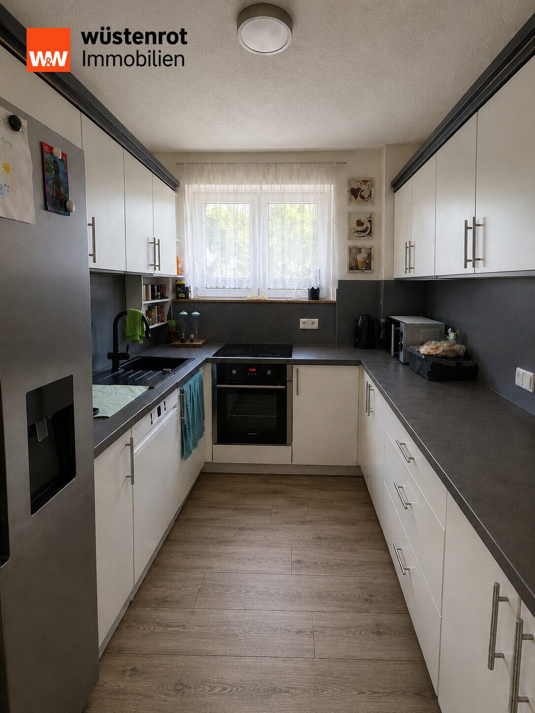 Immobilienangebot - Fulda - Alle - Die Zukunftswohnung in Fulda! 4-ZKB, Hochparterre, modernisiert, vermietet und mit Süd-West-Loggia!