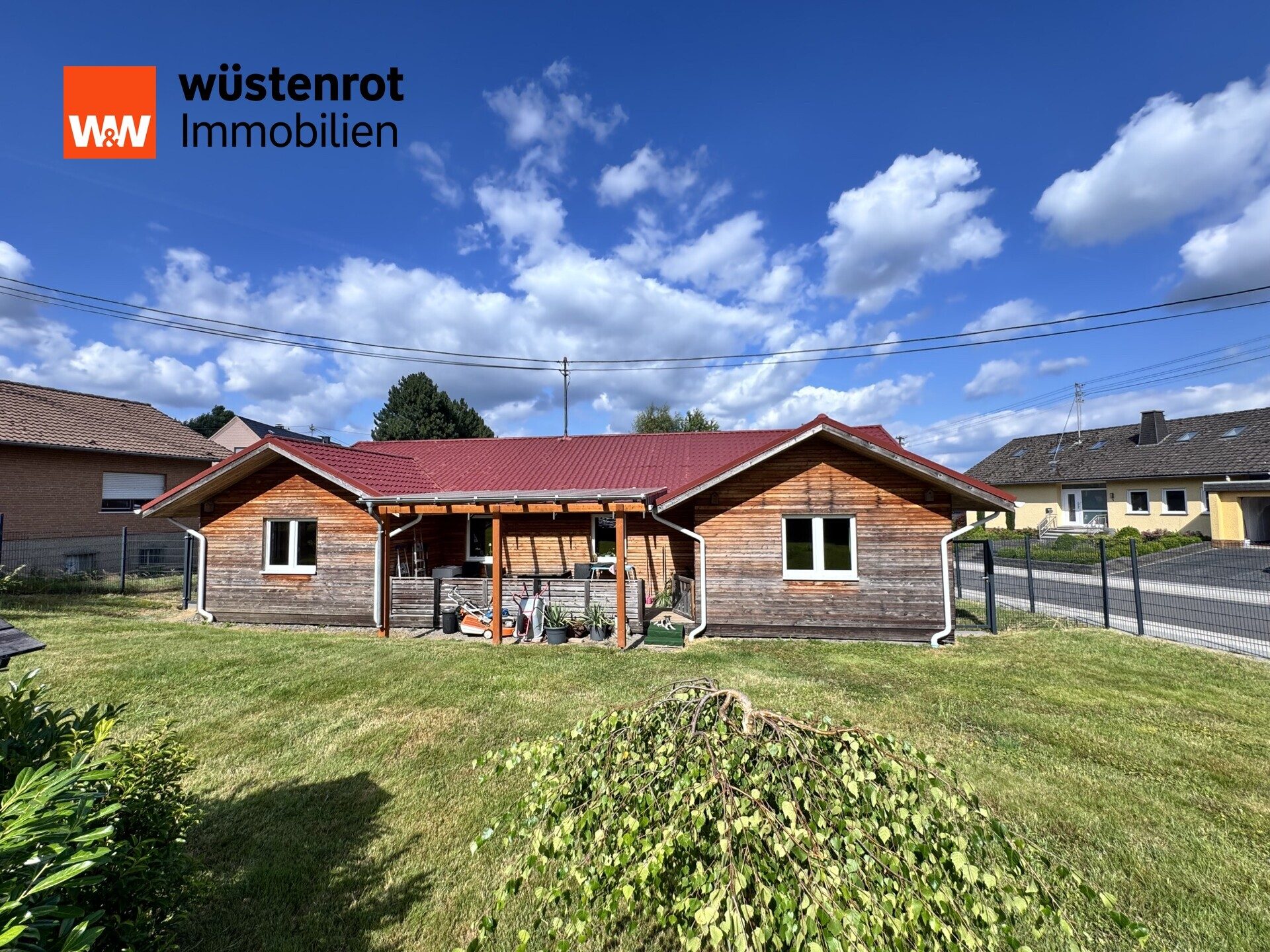 Immobilienangebot - Rotenhain - Alle - "Ankommen, wohlfühlen, bleiben - Familien(t)raum auf einer Ebene im gemütlichen Bungalow"