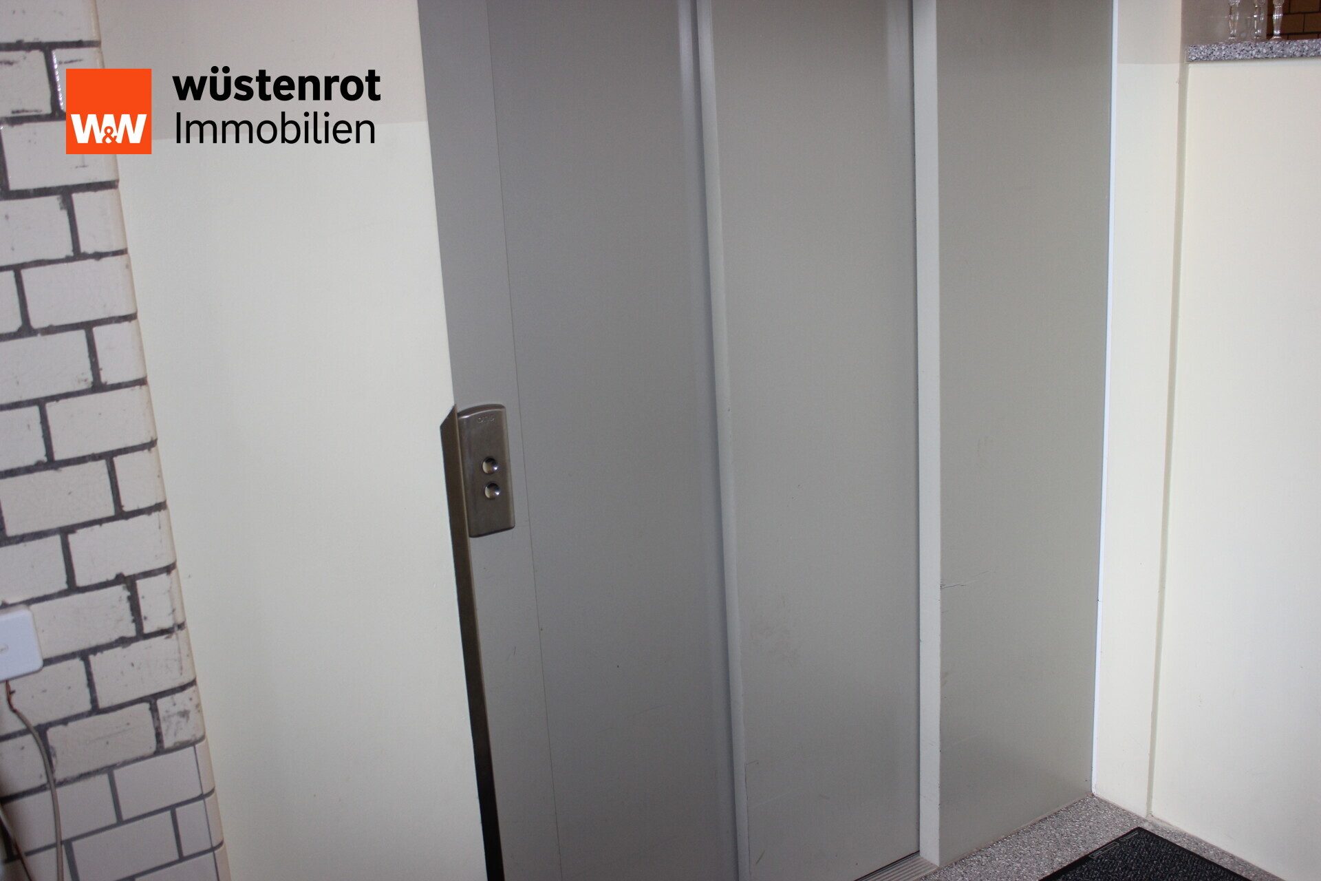 Immobilienangebot - Leipzig / Stötteritz - Alle - 2-Zimmer-Erdgeschosswohnung