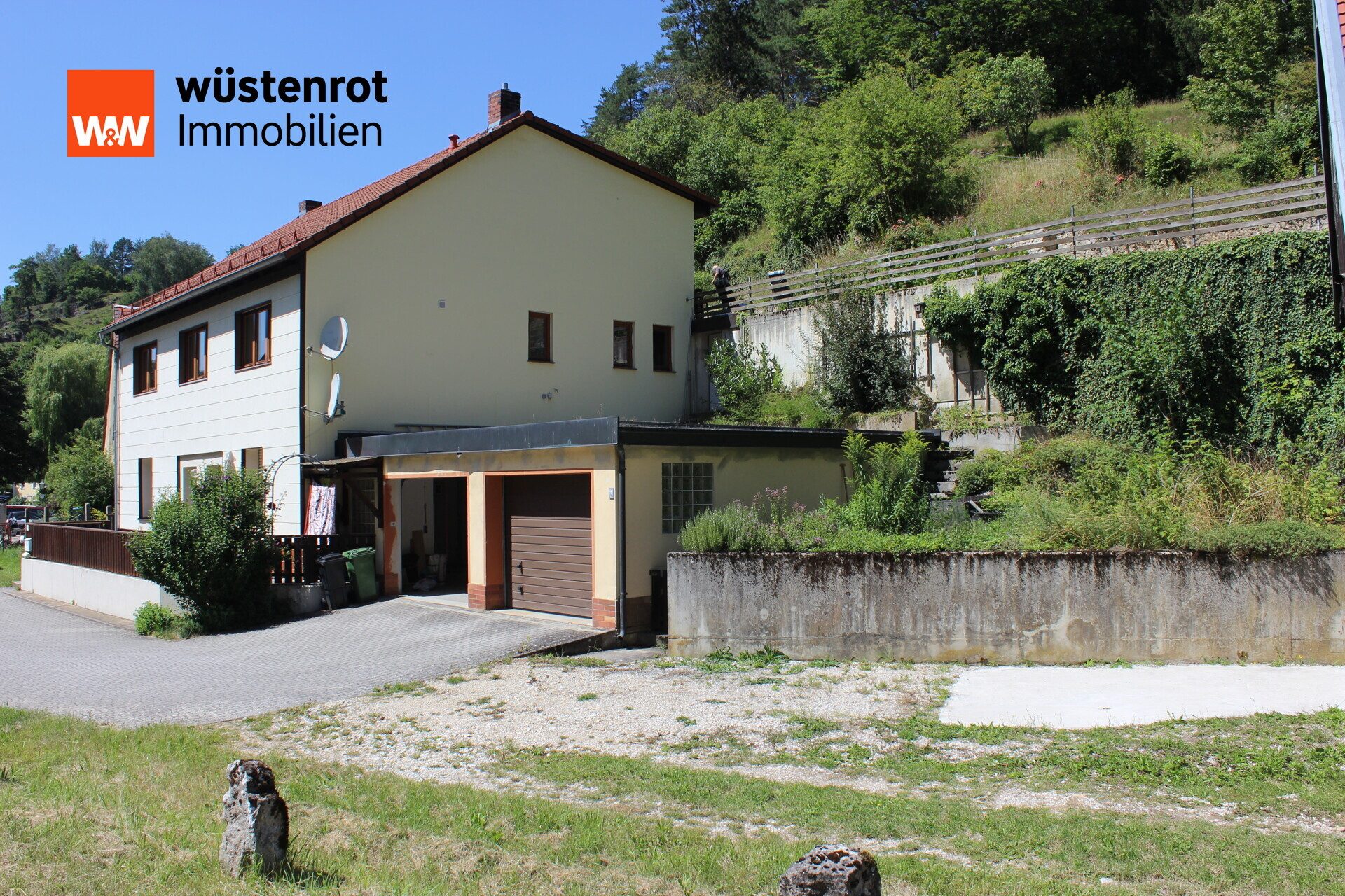 Immobilienangebot - Kastl - Alle - Zweifamilienhaus in Kastl - Idylle und Ruhe pur