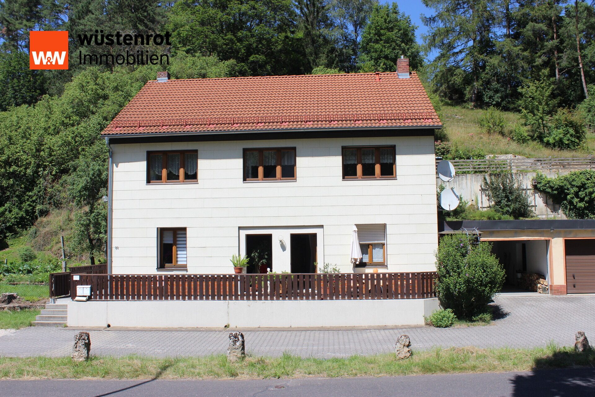 Immobilienangebot - Kastl - Alle - Zweifamilienhaus in Kastl - Idylle und Ruhe pur