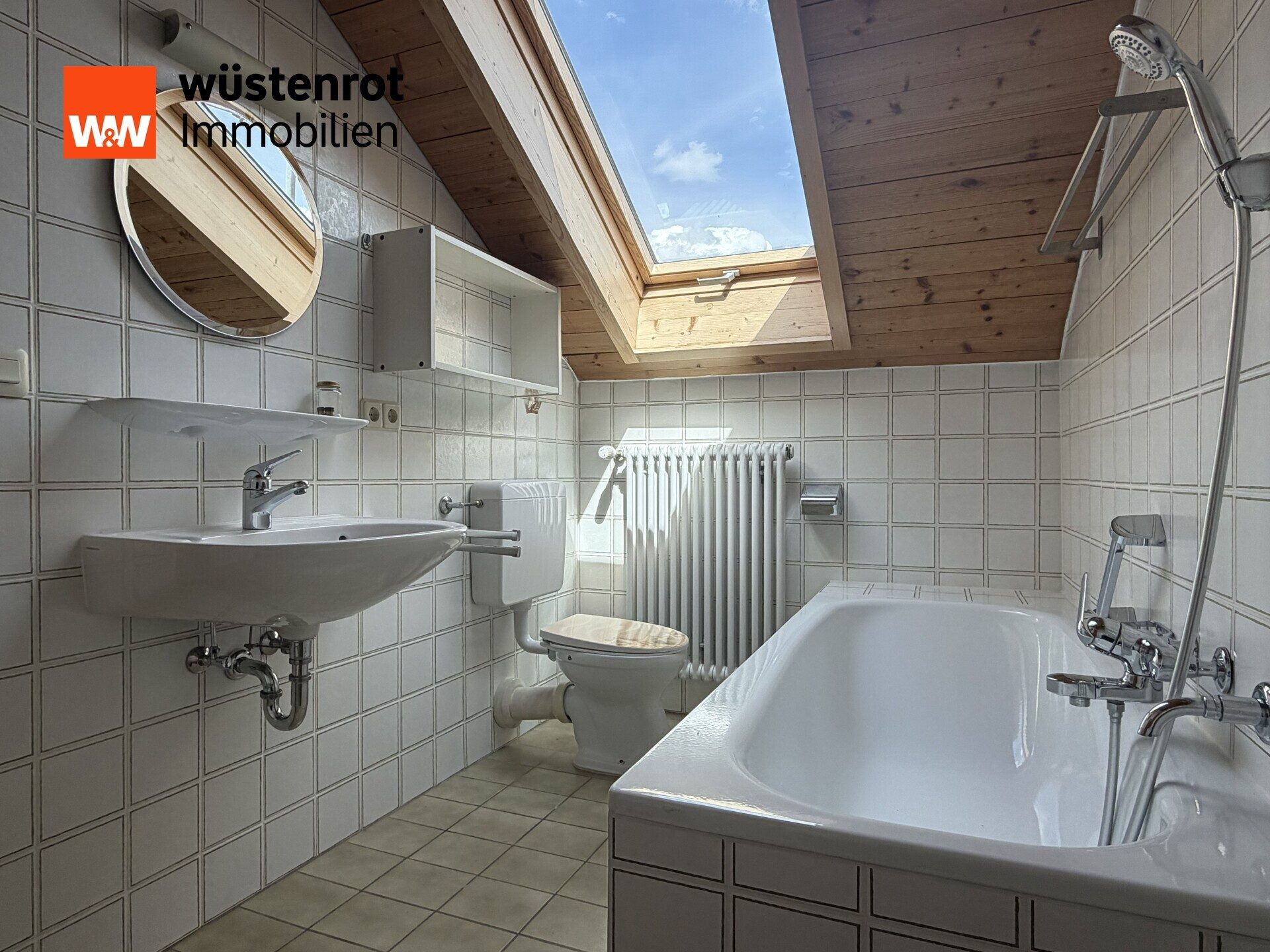 Immobilienangebot - Grafing - Alle - Sonnige Doppelhaushälfte mit Einliegerwohnung in Grafing-Bahnhof