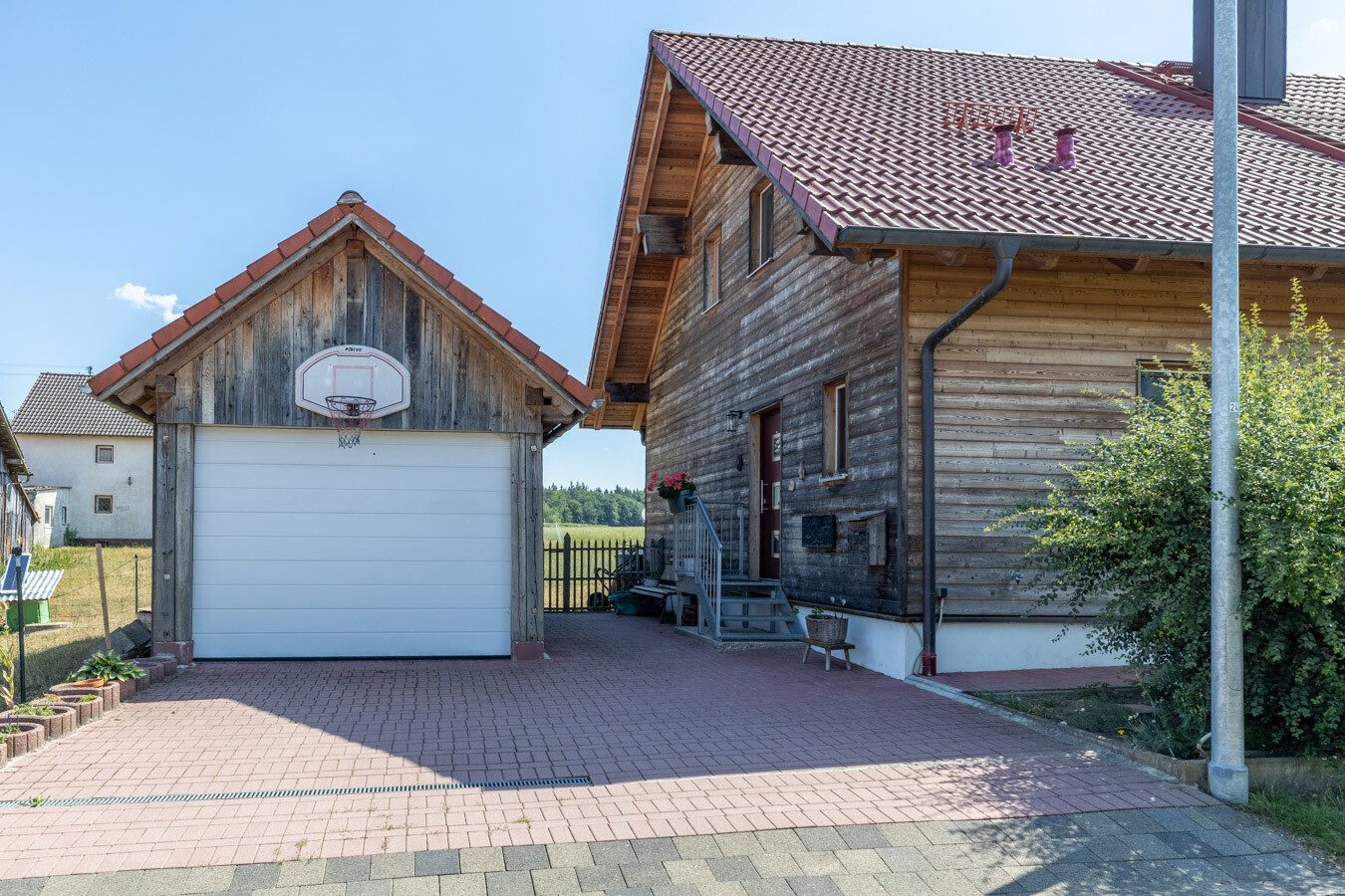 Immobilienangebot - Waltenhausen / Weiler - Alle - Natürlich wohnen, idyllisch leben – nachhaltiges Familienhaus in ruhiger Ortsrandlage