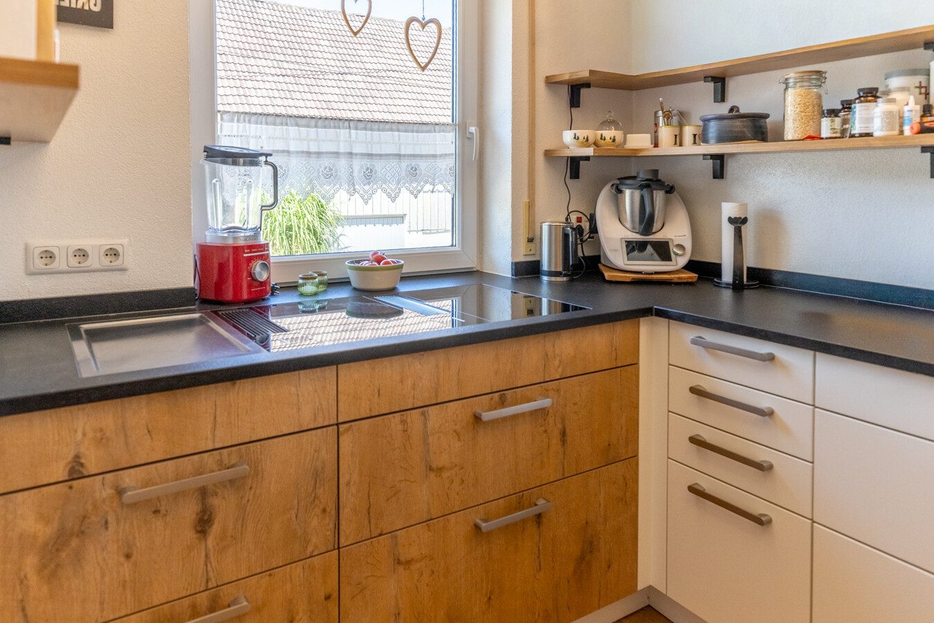 Immobilienangebot - Waltenhausen / Weiler - Alle - Familienparadies in ruhiger Lage - Ideal für Familien, Generationenwohnen oder Arbeiten von Zuhause