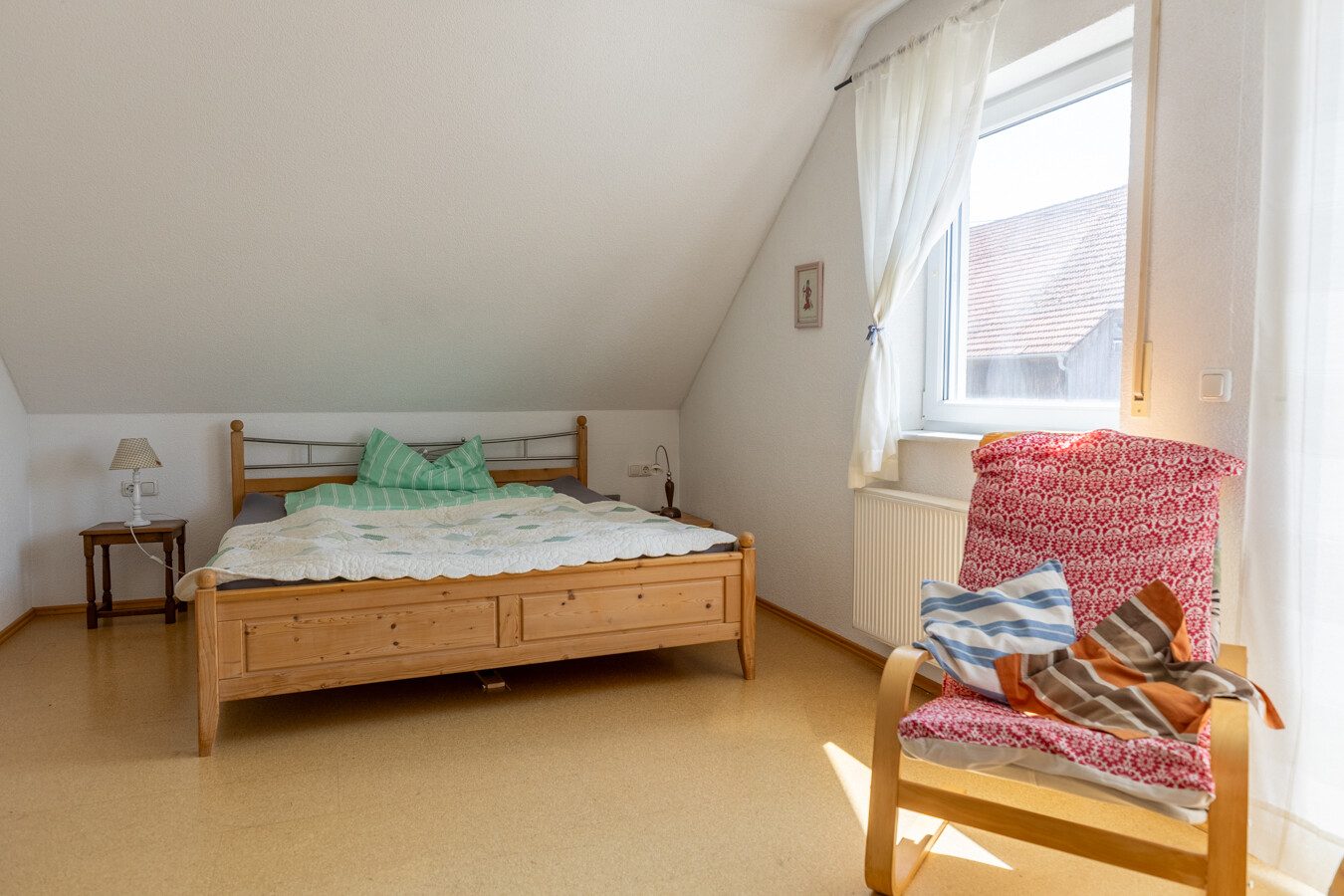 Immobilienangebot - Waltenhausen / Weiler - Alle - Familienparadies in ruhiger Lage - Ideal für Familien, Generationenwohnen oder Arbeiten von Zuhause