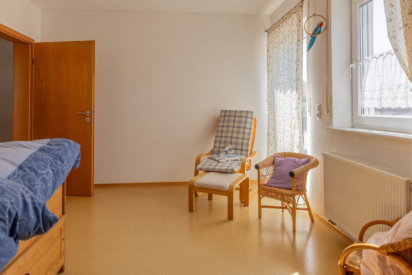 Immobilienangebot - Waltenhausen / Weiler - Alle - Familienparadies in ruhiger Lage - Ideal für Familien, Generationenwohnen oder Arbeiten von Zuhause
