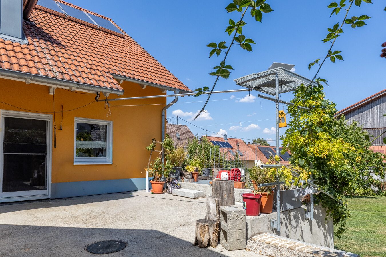 Immobilienangebot - Waltenhausen / Weiler - Alle - Familienparadies in ruhiger Lage - Ideal für Familien, Generationenwohnen oder Arbeiten von Zuhause