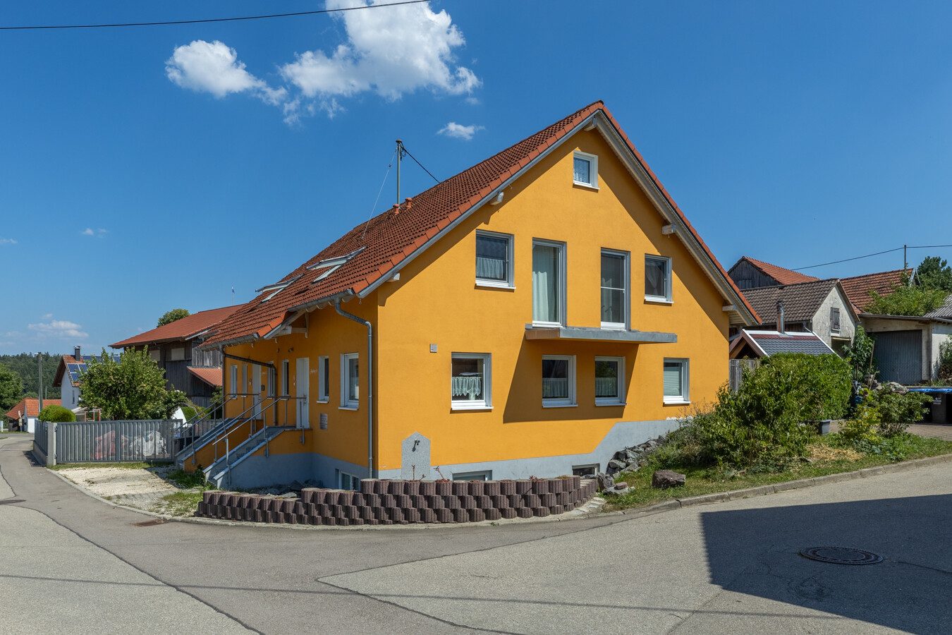 Immobilienangebot - Waltenhausen / Weiler - Alle - Familienparadies in ruhiger Lage - Ideal für Familien, Generationenwohnen oder Arbeiten von Zuhause