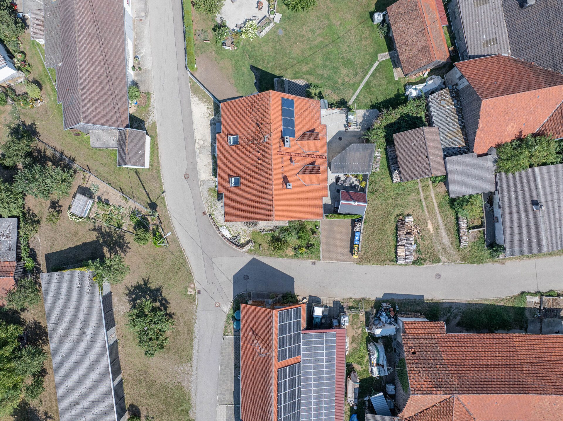 Immobilienangebot - Waltenhausen / Weiler - Alle - Familienparadies in ruhiger Lage - Ideal für Familien, Generationenwohnen oder Arbeiten von Zuhause