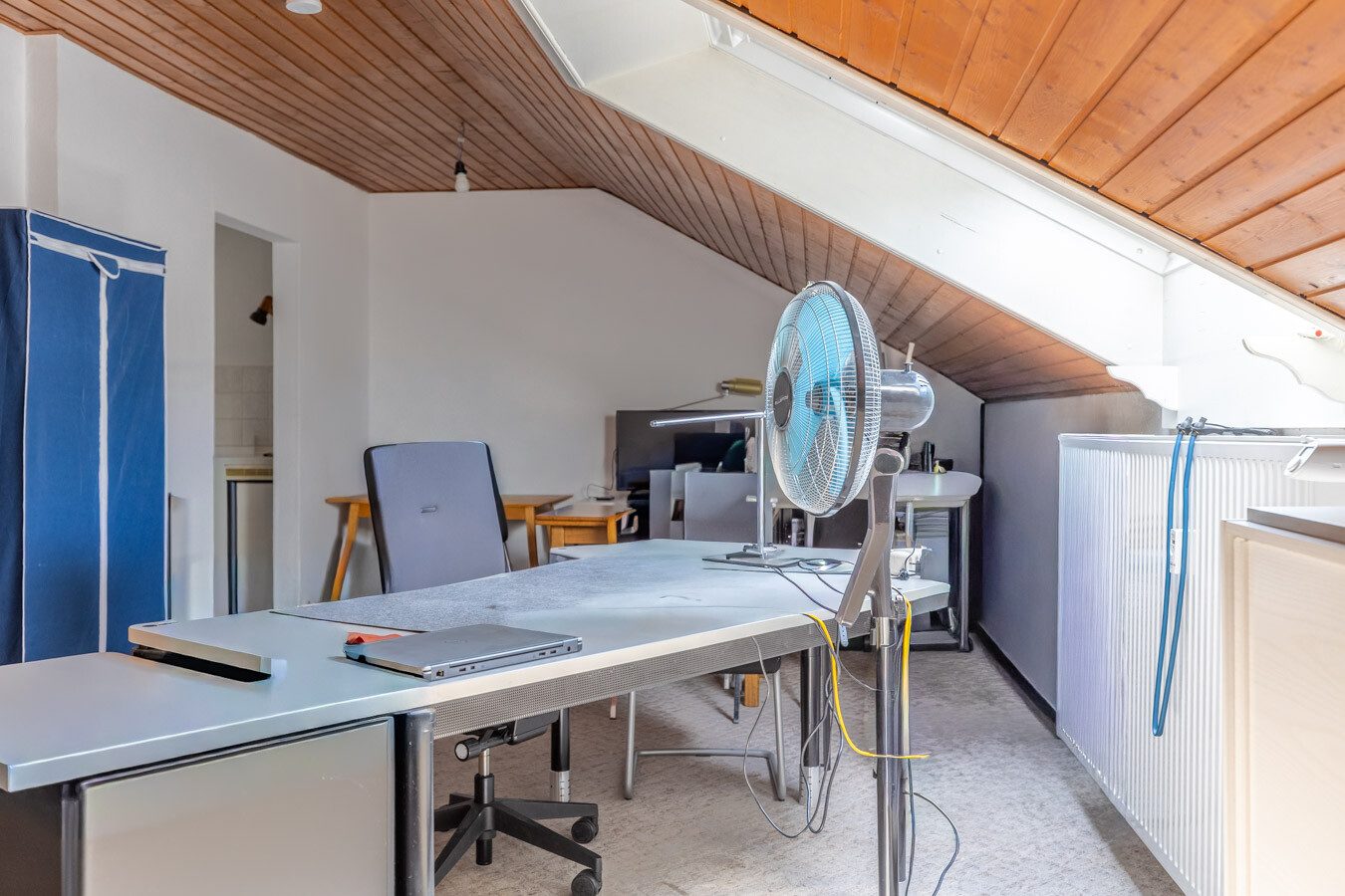 Immobilienangebot - Oberhaching - Alle - Gepflegtes 5-Familienhaus auf großzügigem Grundstück
