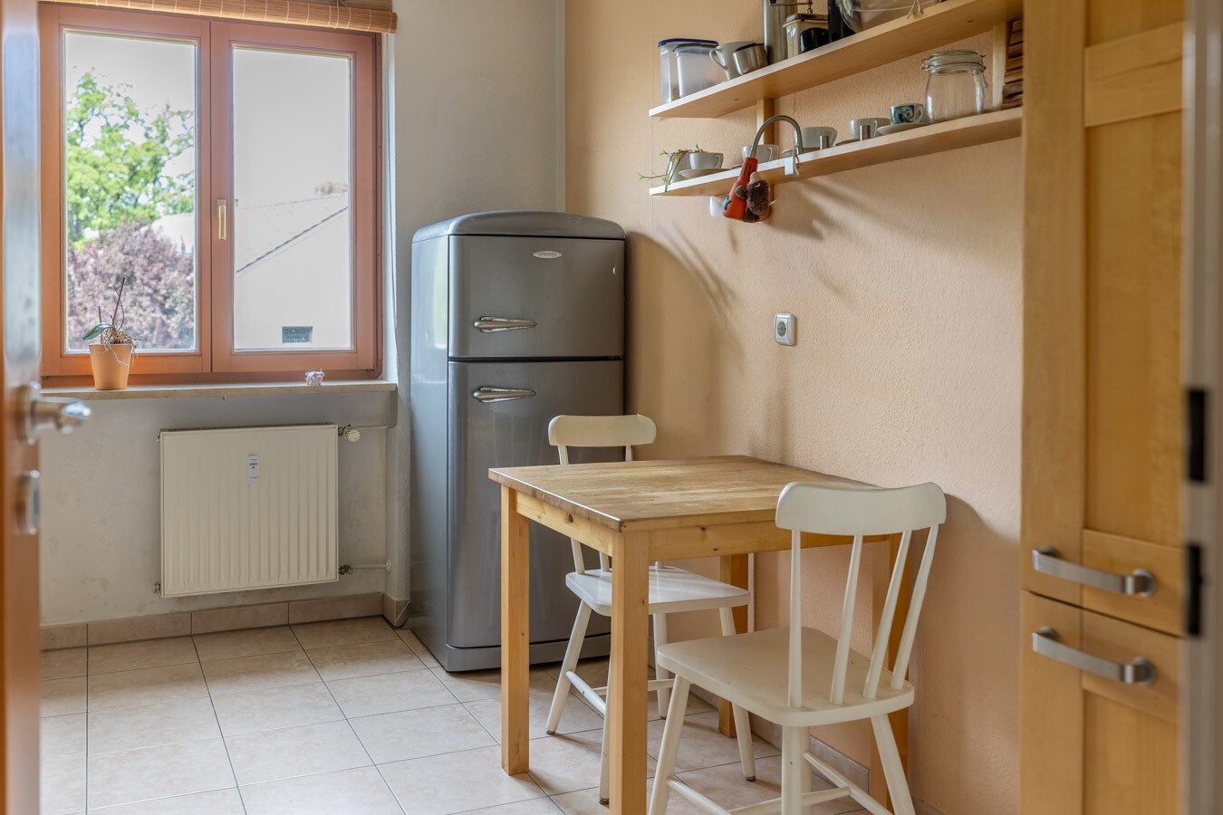 Immobilienangebot - Oberhaching - Alle - Gepflegtes 5-Familienhaus auf großzügigem Grundstück
