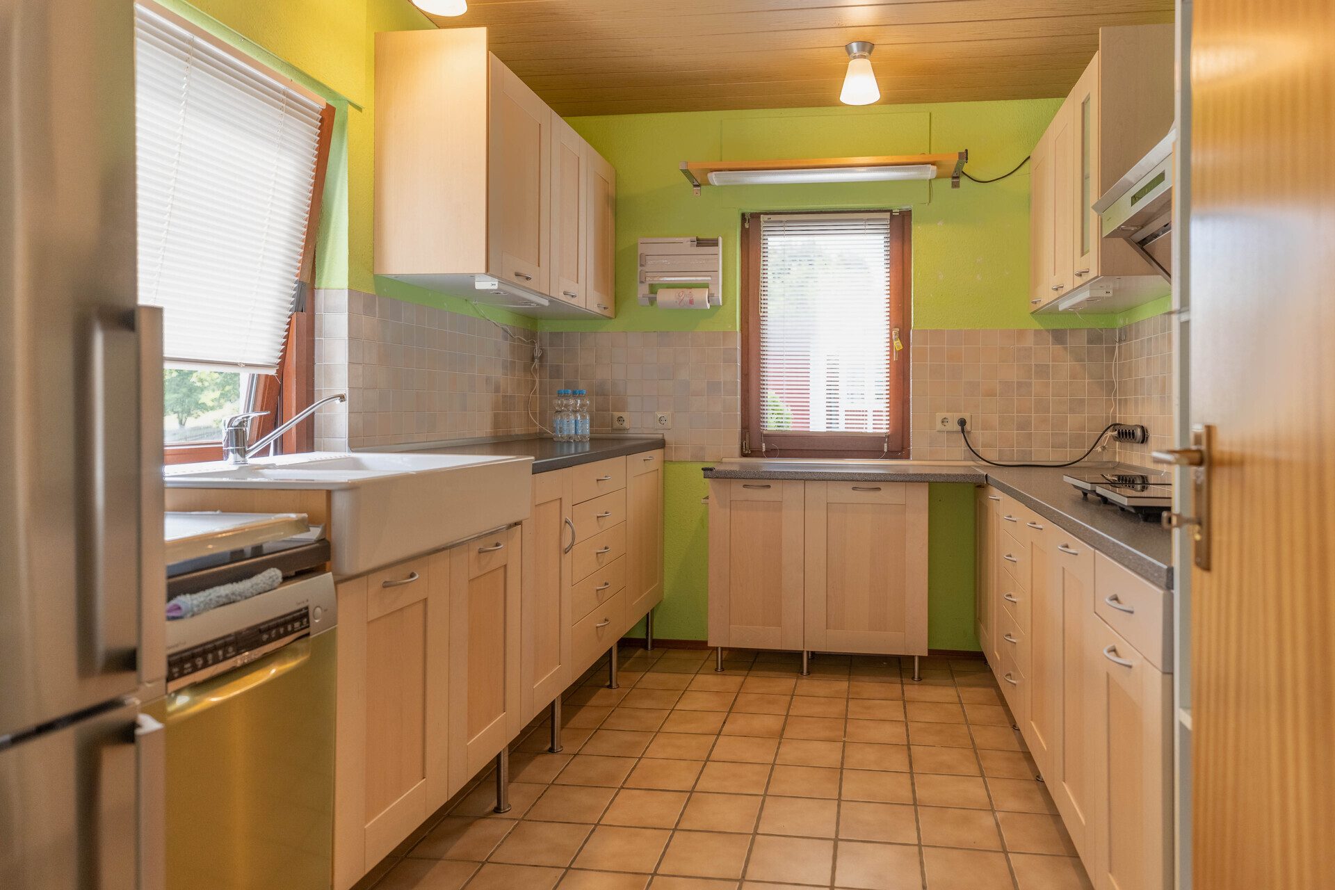 Immobilienangebot - Krumbach (Schwaben) - Alle - 133 m² Wohnkomfort: Einfamilienhaus mit Keller, Doppel-Carport und sonnigem Garten