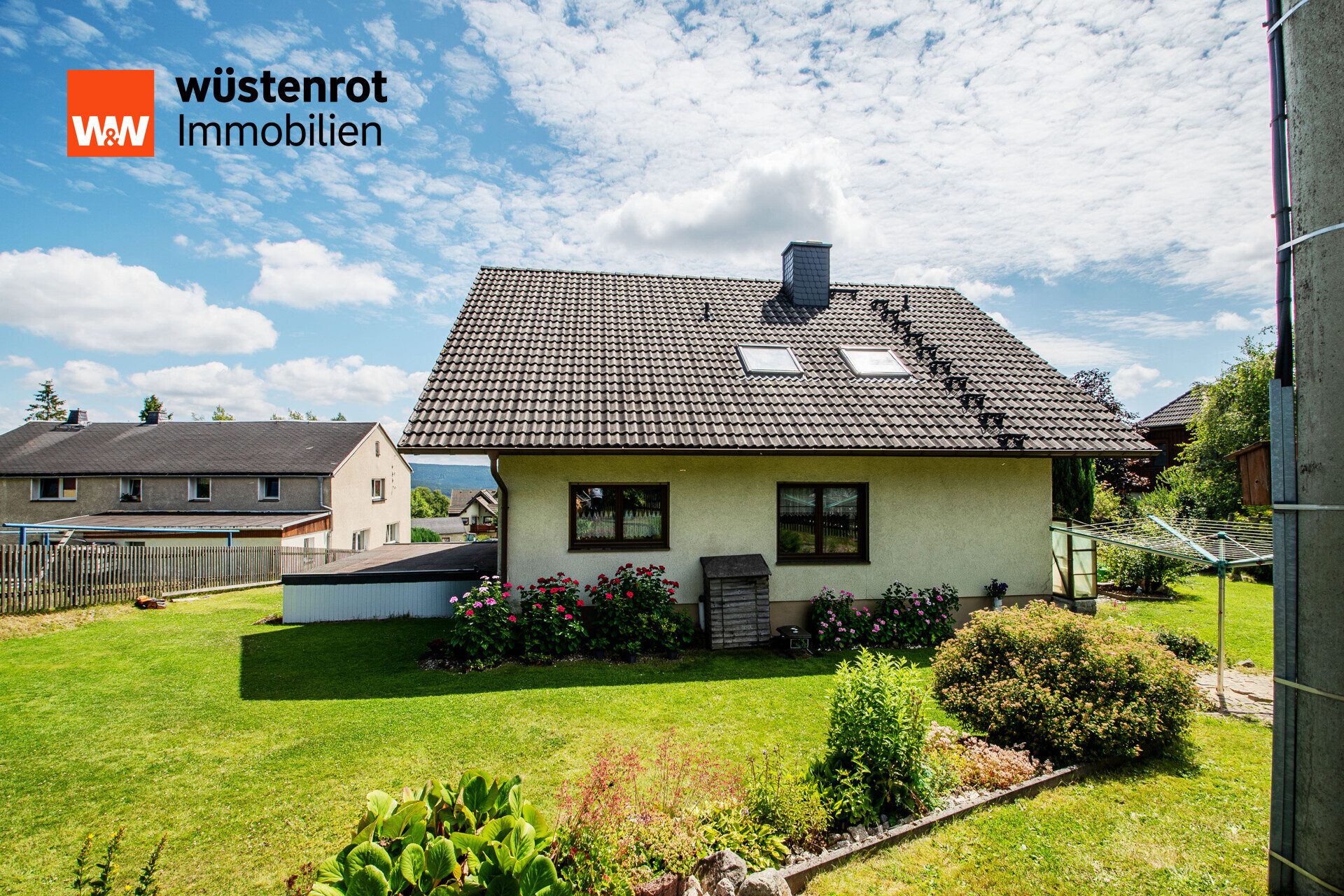 Immobilienangebot - Johanngeorgenstadt - Alle - Einziehen und Wohlfühlen – Gepflegtes WeberHaus in ruhiger Bestlage