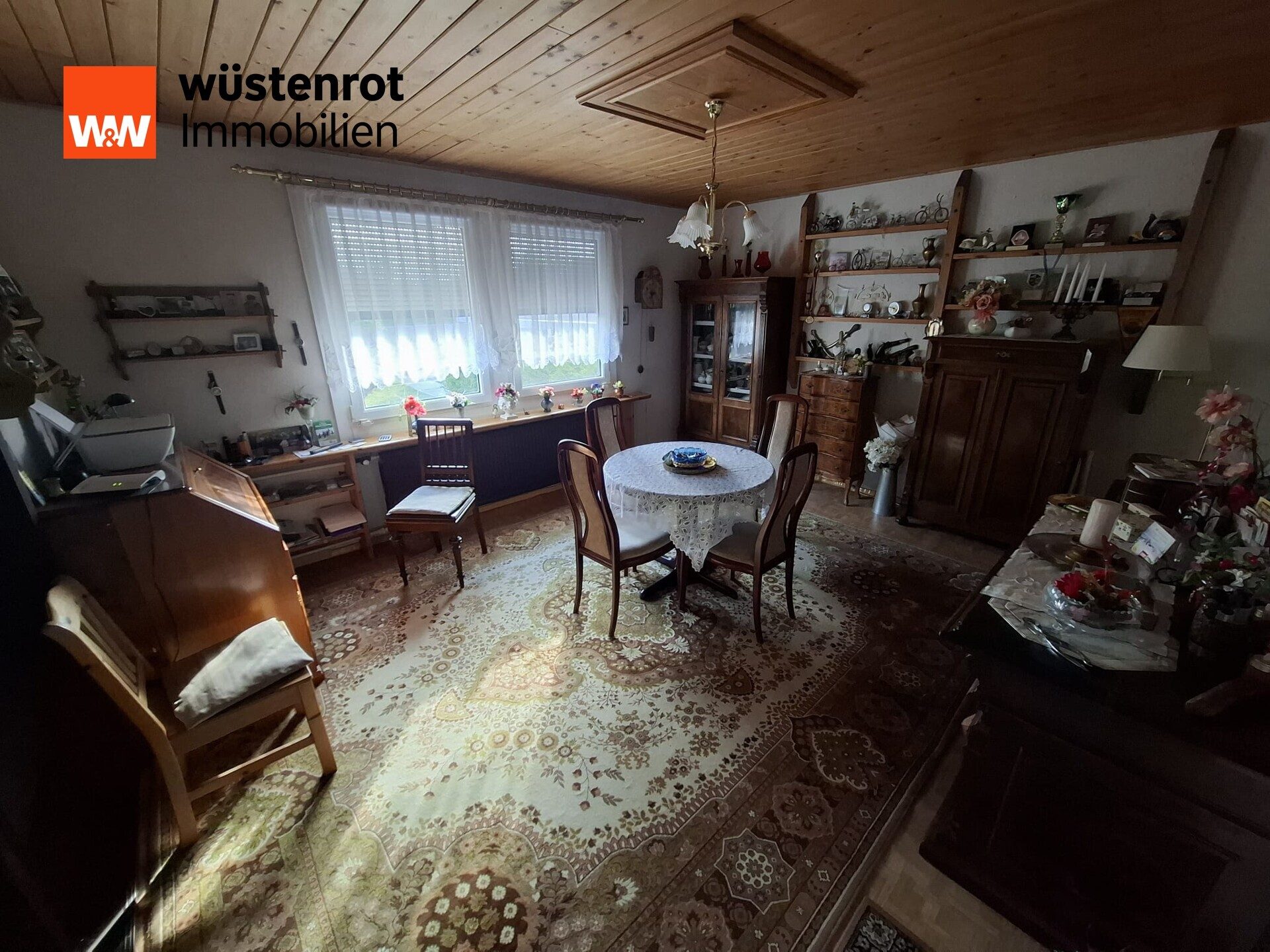 Immobilienangebot - Ludwigsfelde - Alle - Besonderes Einfamilienhaus mit Traumgarten inklusive Außenpool in exklusiver Wohnlage zu verkaufen !