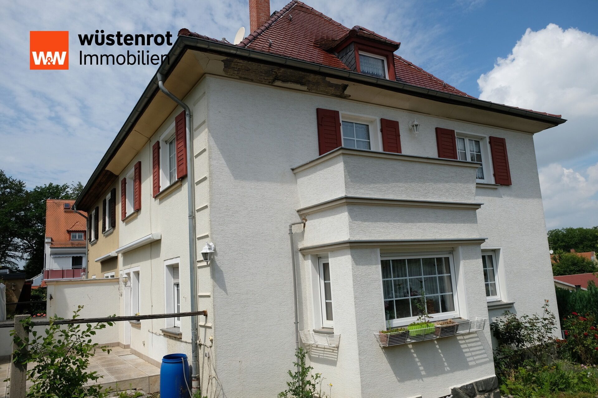 Immobilienangebot - Crimmitschau - Alle - Großzügige Doppelhaushälfte mit Doppelgarage in bester Wohnlage von Crimmitschau