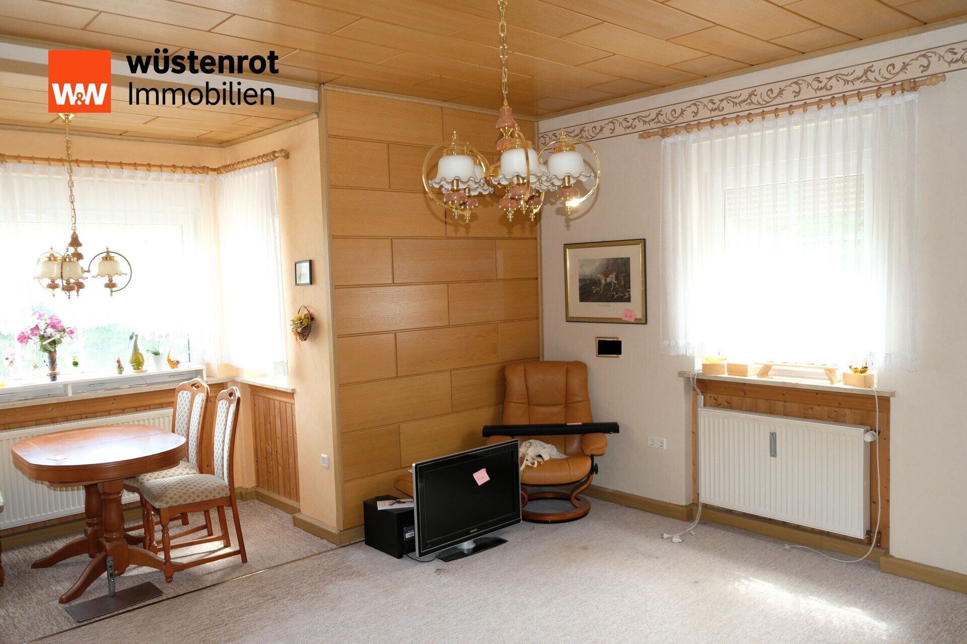 Immobilienangebot - Crimmitschau - Alle - Großzügige Doppelhaushälfte mit Doppelgarage in bester Wohnlage von Crimmitschau