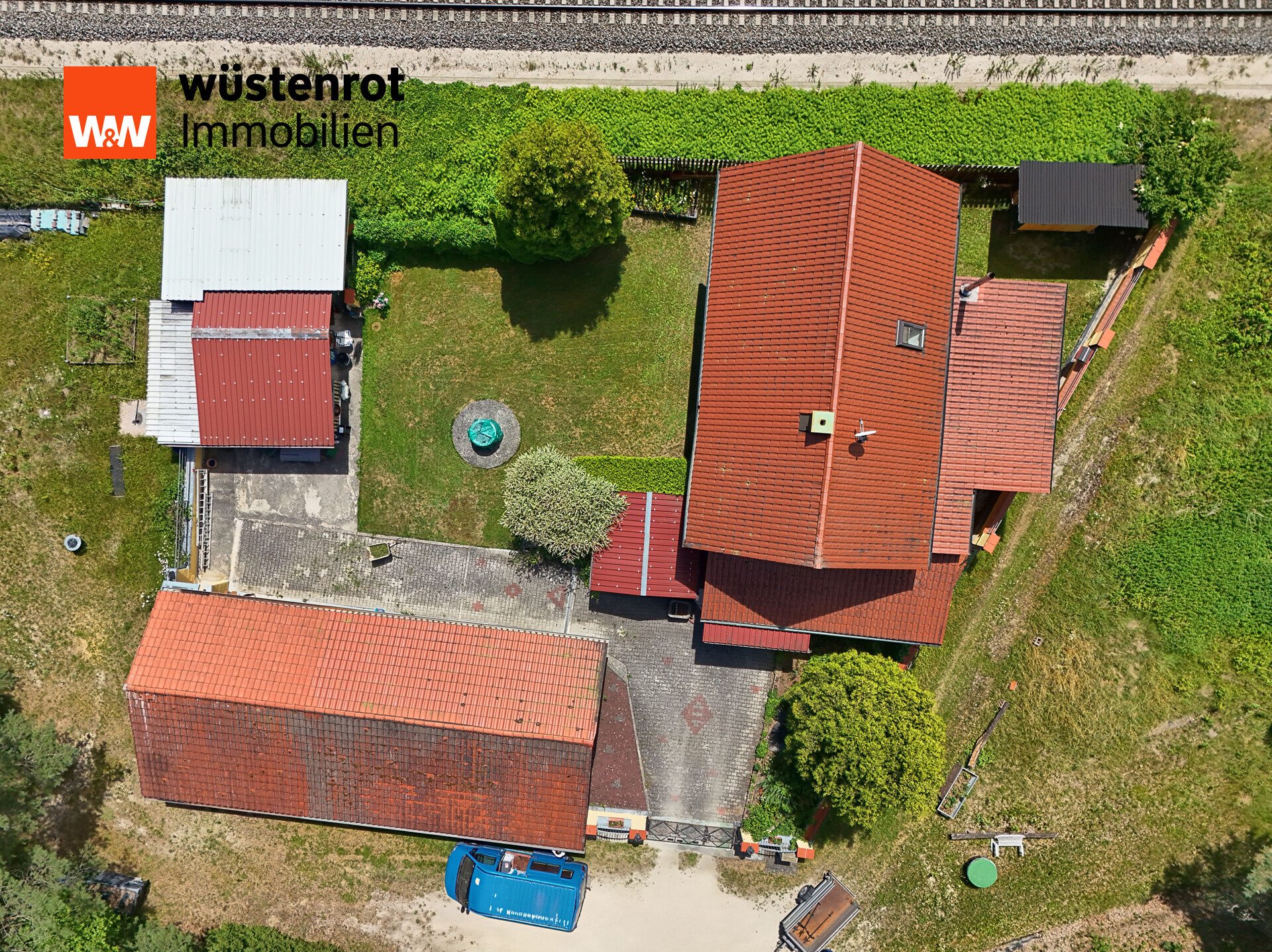 Immobilienangebot - Ebermannsdorf - Alle - Einfamilienhaus mit Garten und Nebengebäuden – ideal für Individualisten und Naturliebhaber