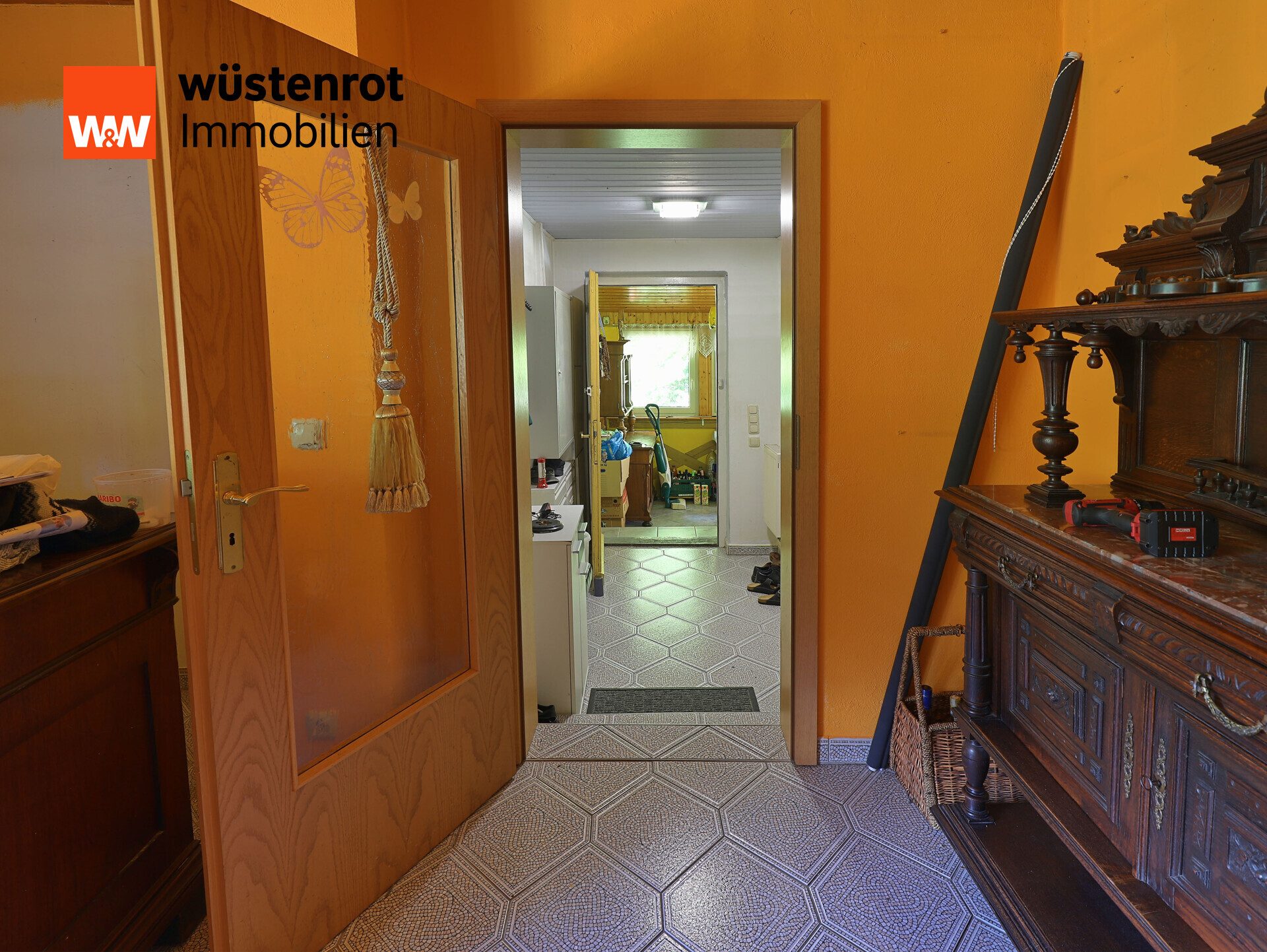 Immobilienangebot - Ebermannsdorf - Alle - Einfamilienhaus mit Garten und Nebengebäuden – ideal für Individualisten und Naturliebhaber