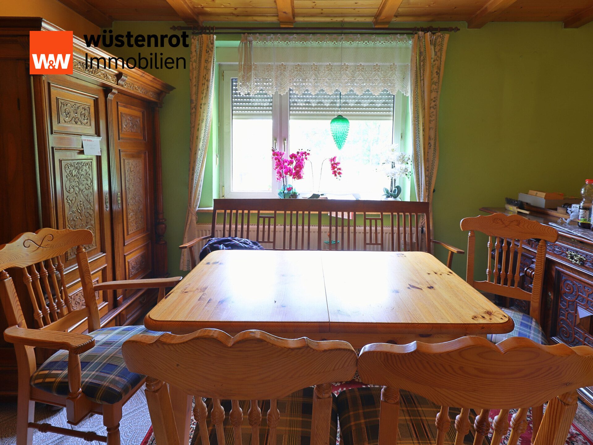 Immobilienangebot - Ebermannsdorf - Alle - Einfamilienhaus mit Garten und Nebengebäuden – ideal für Individualisten und Naturliebhaber